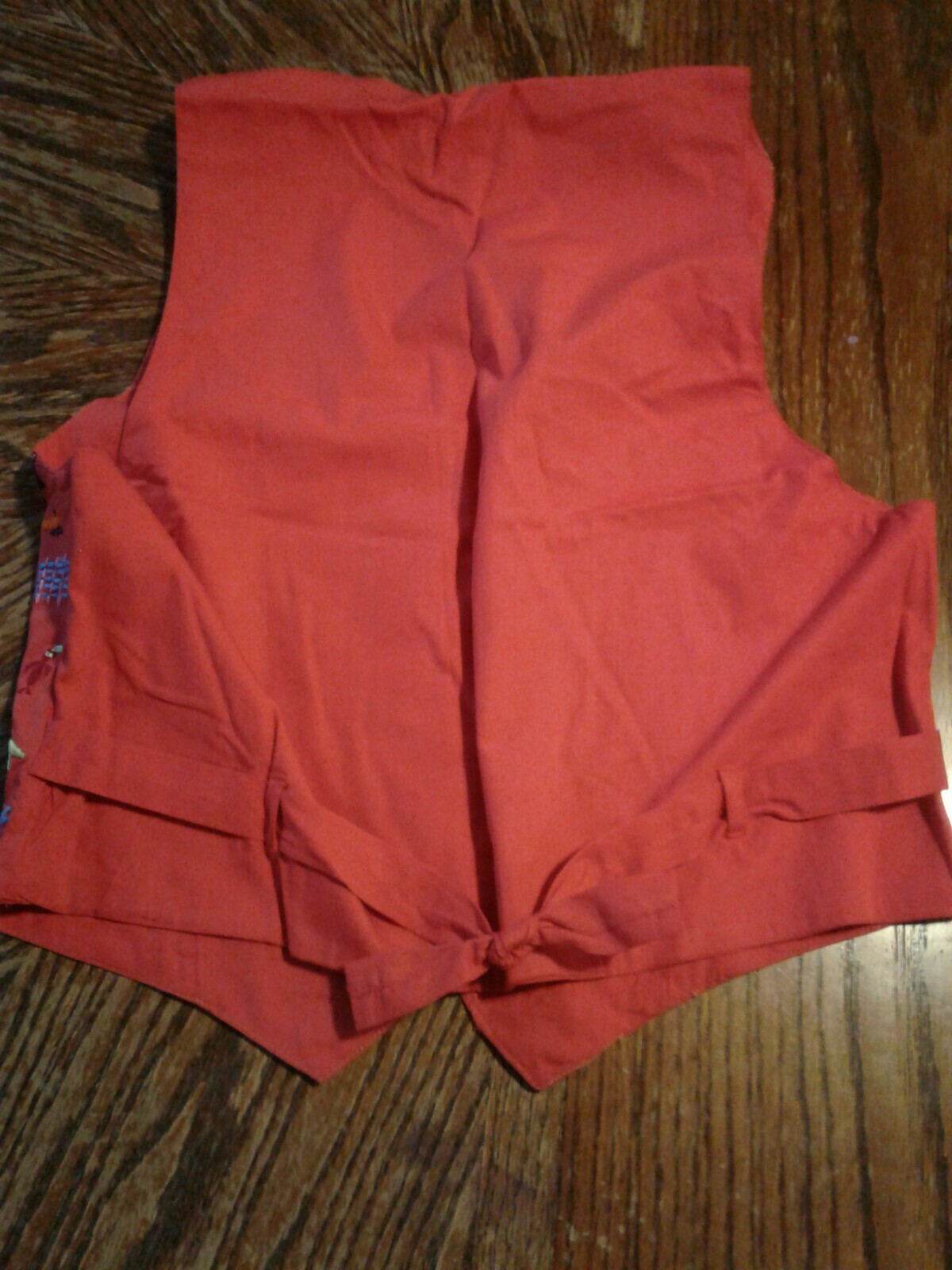 Vintage Womens Small Essentials Sport Red Vest Embroided Bugs (cb27)