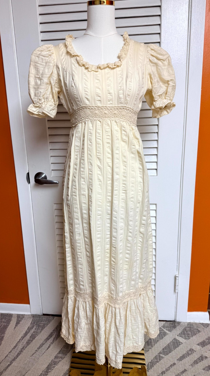 VINTAGE Prairie Maxi Dress Cream Lace Puff Sleeve Cottagecore XS