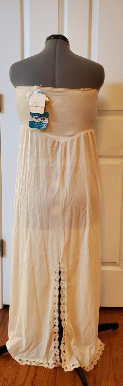 VTG Vanity Fair Beige Dupont Nylon Full Slip Lace Adjustable Straps 34 LL NWT