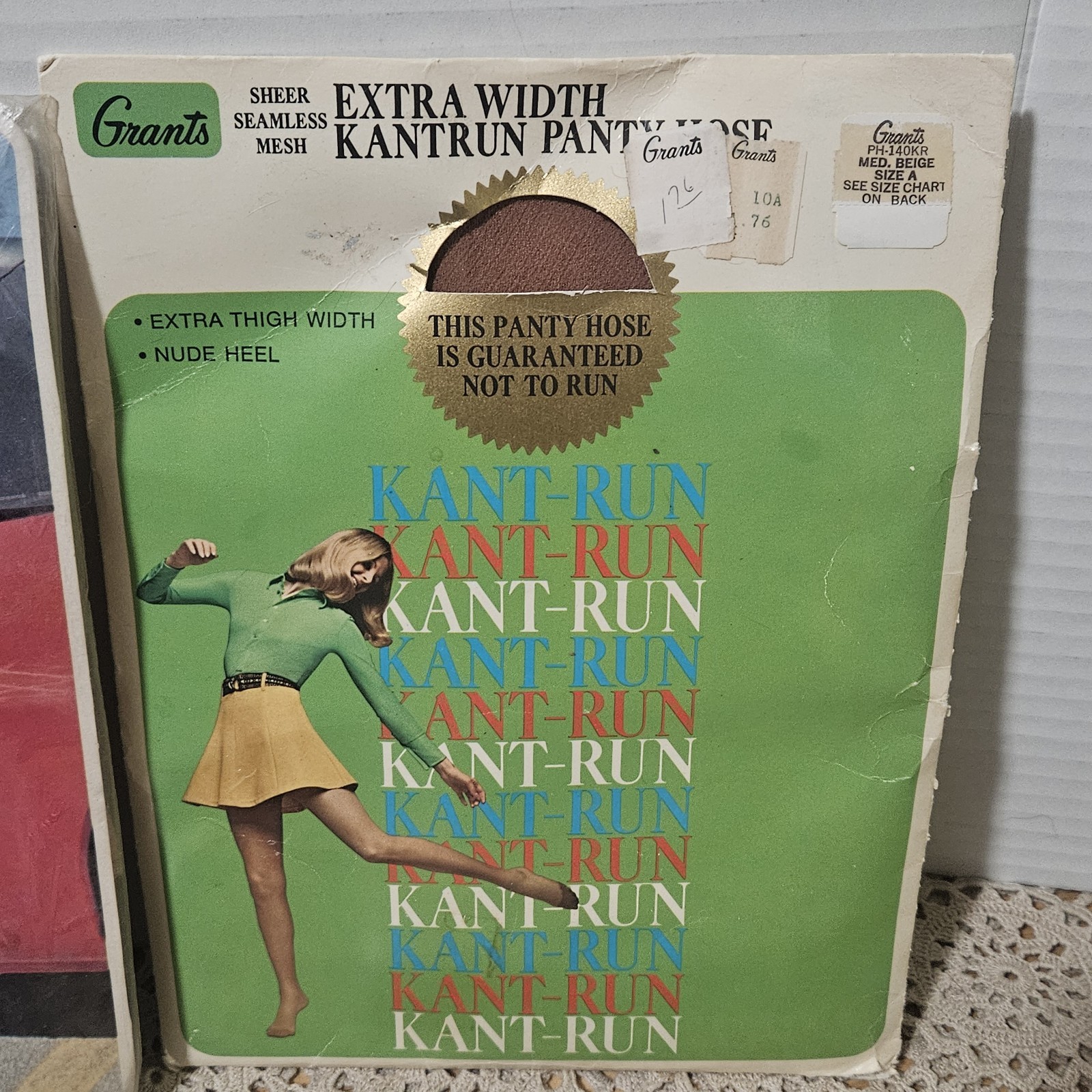 Lot 4prs Vintage Pantyhose Nylon Size Small A/B 6/8