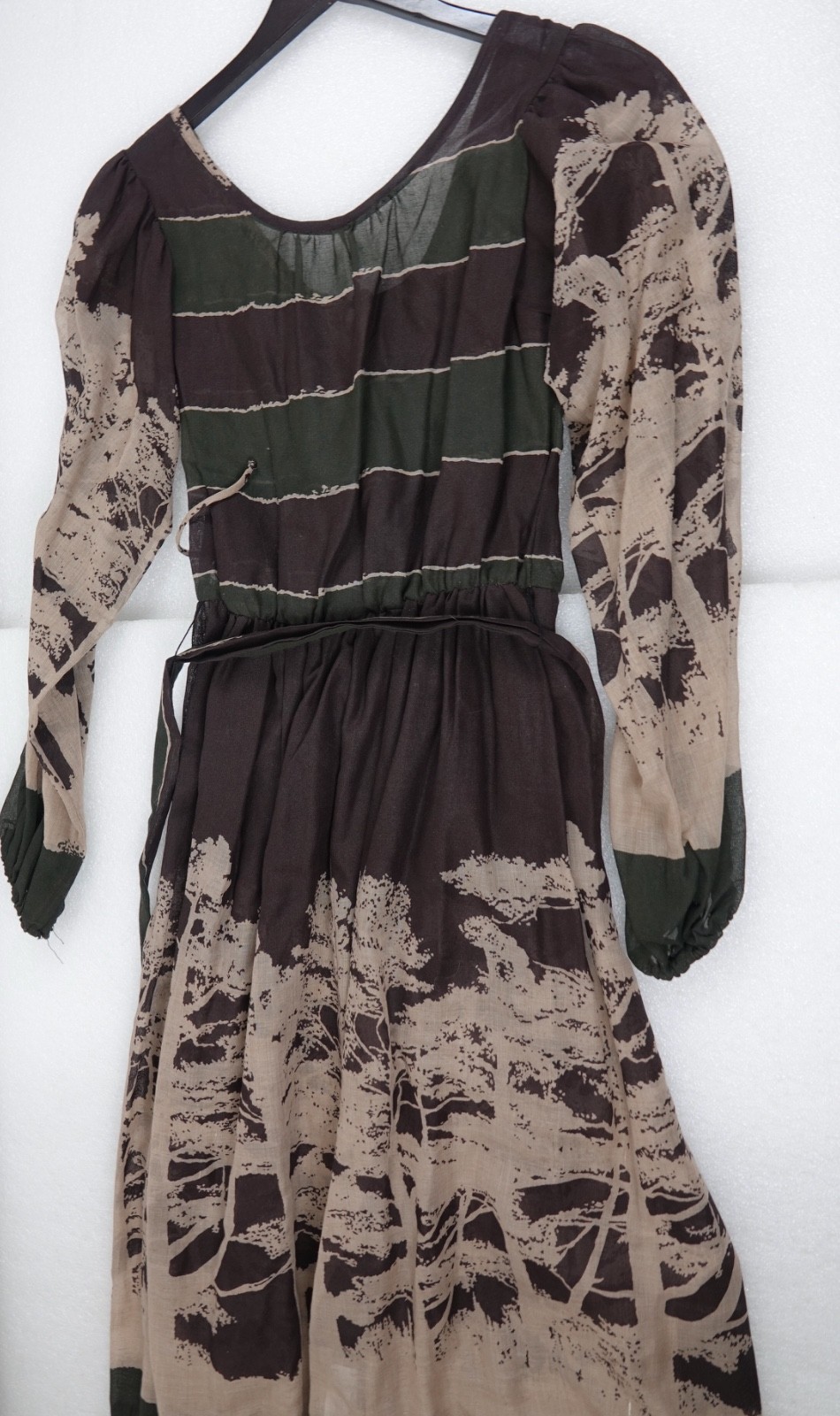 VINTAGE WOMANS CLOTHING JUDY WAYNE NATURAL EARTH DRESS LONG SLEEVED SIZE 9 -10