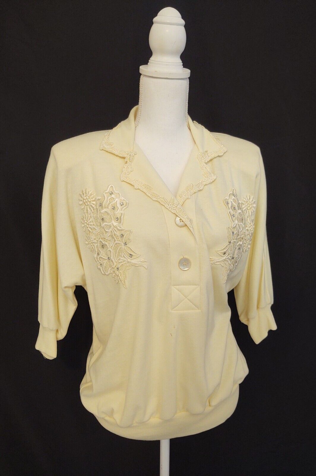 80’s Vintage Sweatshirt Shirt Buttercup Yellow 3 Flags With Lace & Rhinestones M