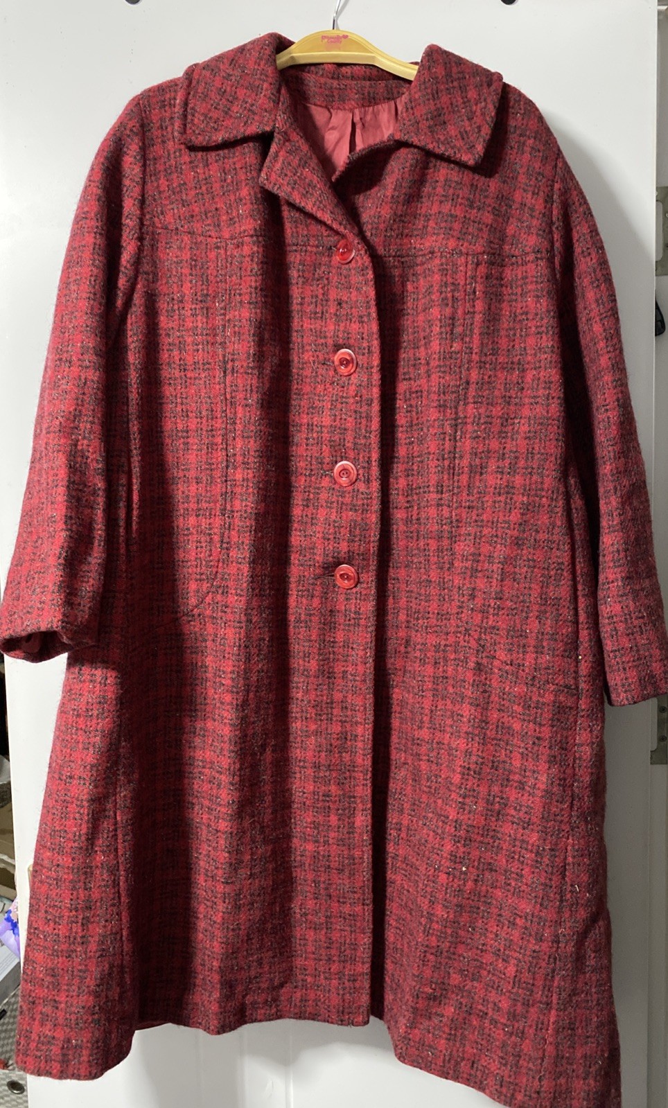Vintage 1960’s Harris Tweed Overcoat 100% Virgin Scottish Wool Size Large