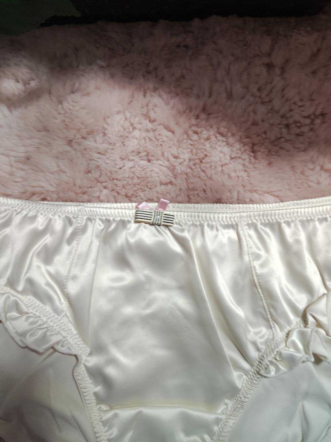 Rare Vintage Victoria’s Secret Sexy Little Things Woven Flutter Hipsters