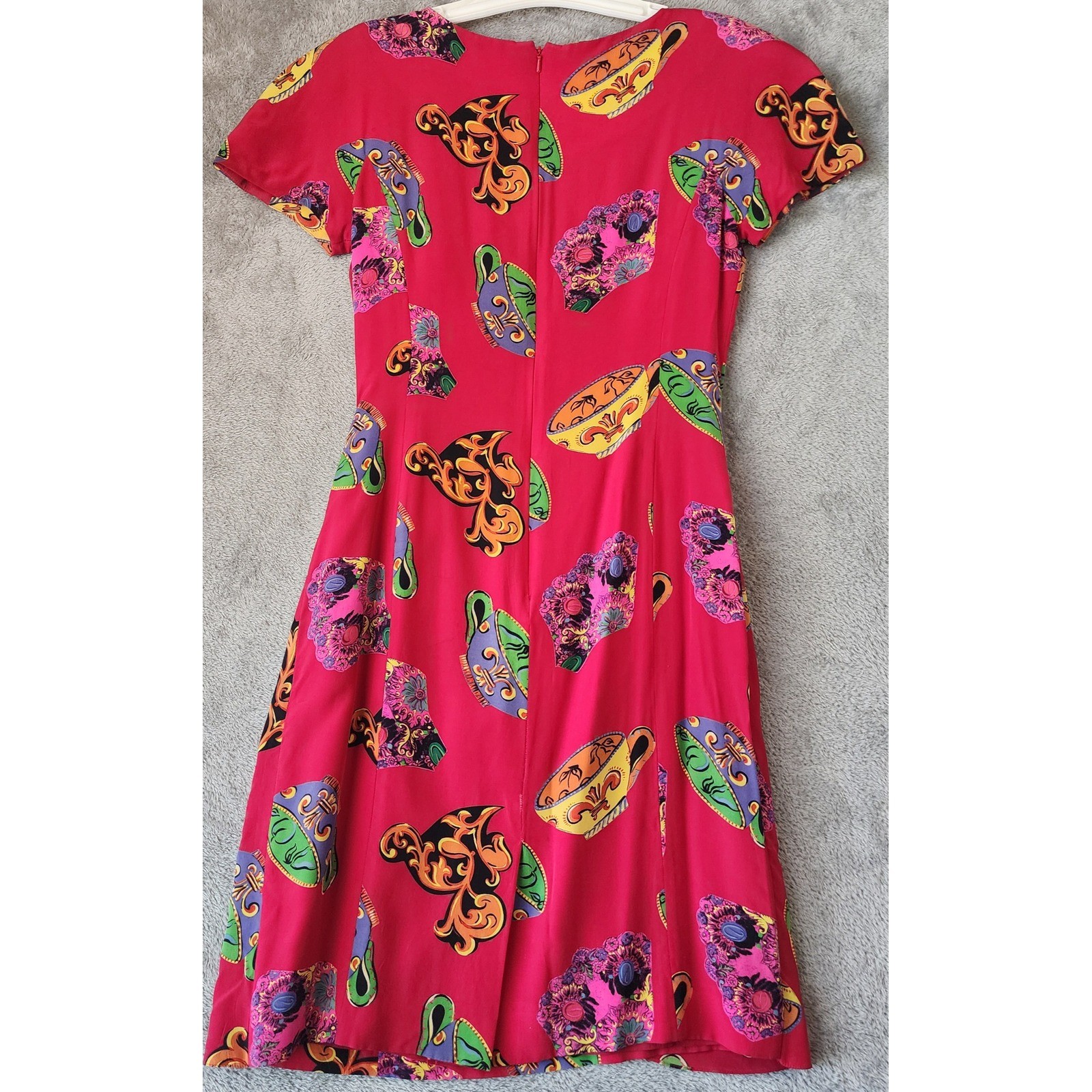 Constance Saunders Richard Warren Dress Womens Size 4 Red Silk Teacup Vintage
