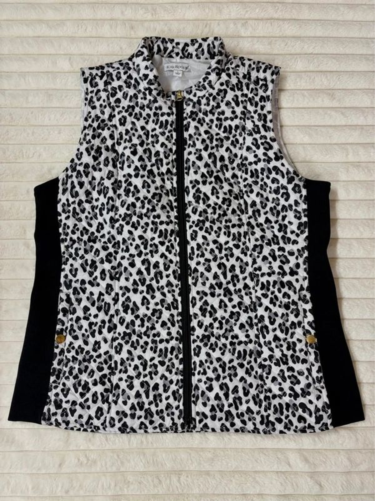 Trendy Kim Rogers Gray White and Black Leopard Print Quilted Zip Up Vest Size L