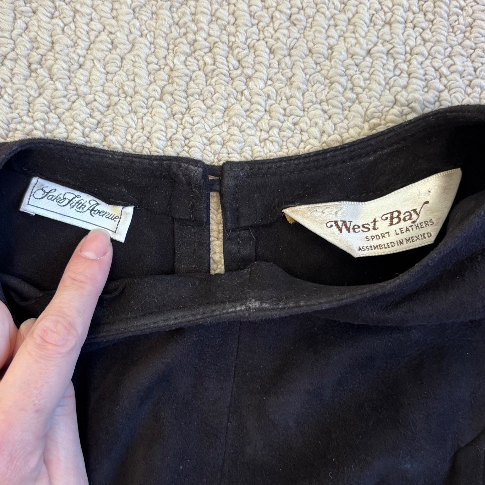 Vintage West Bay Saks Fifth Avenue Black Lamb Suede Padded Shoulder Top Size 6