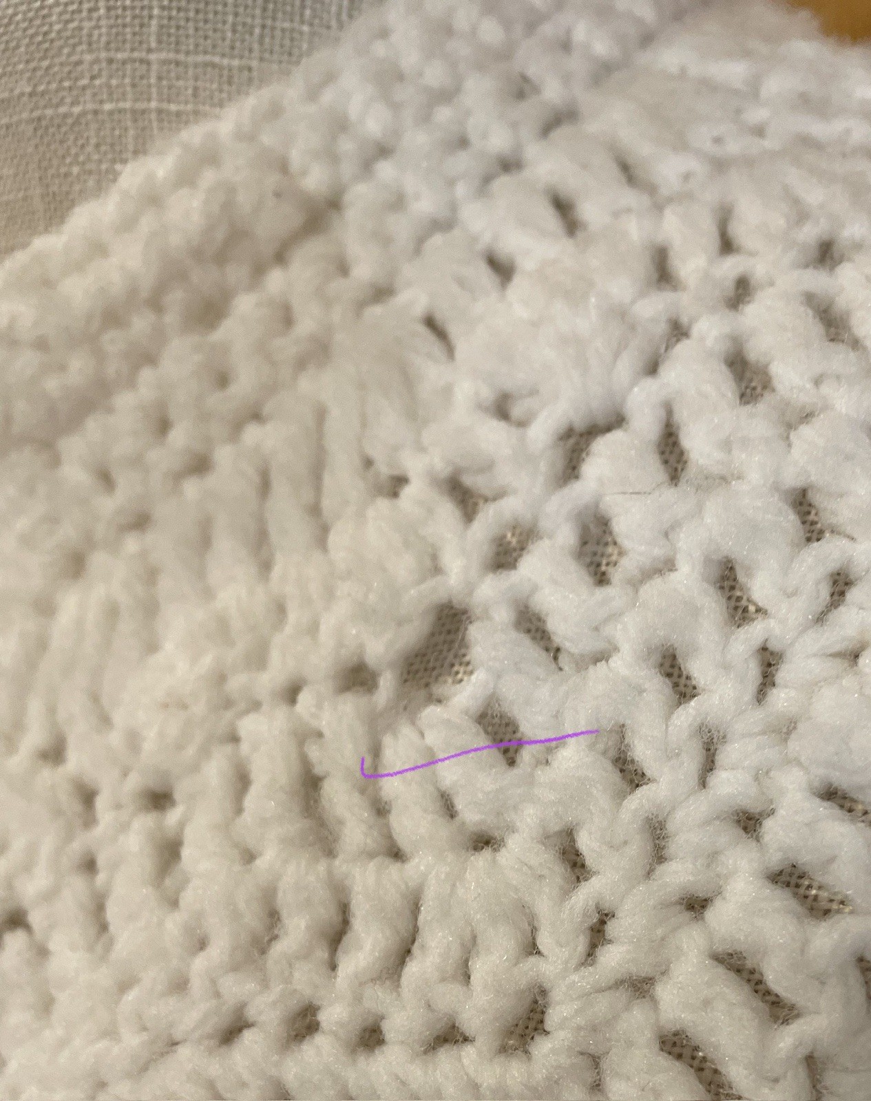 VTG 70s White Crochet Cape Shawl Poncho Retro Bohemian Hippie READ