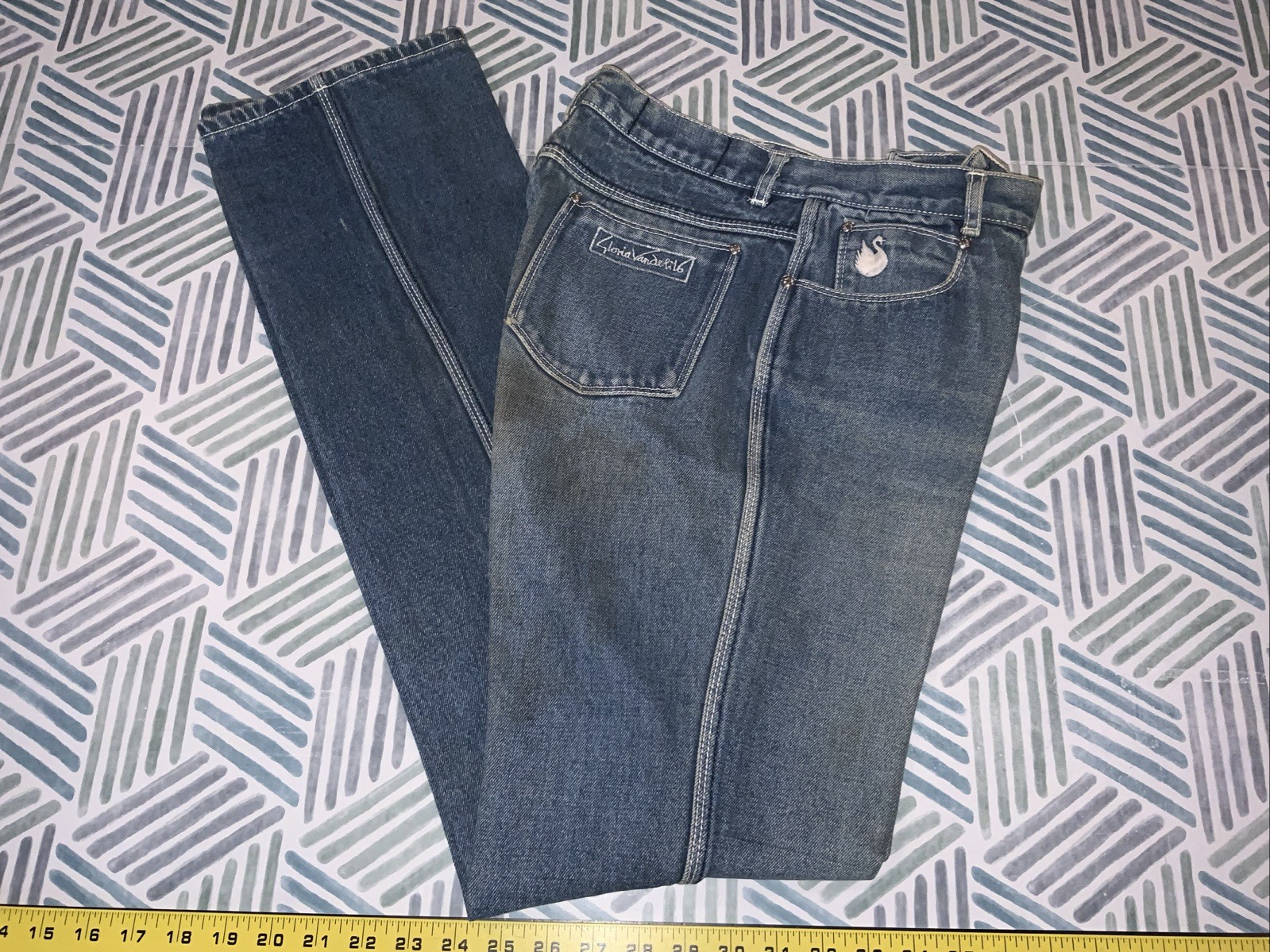 Vintage Gloria Vanderbilt For Murjani Straight Leg Blue Jeans Sz 14