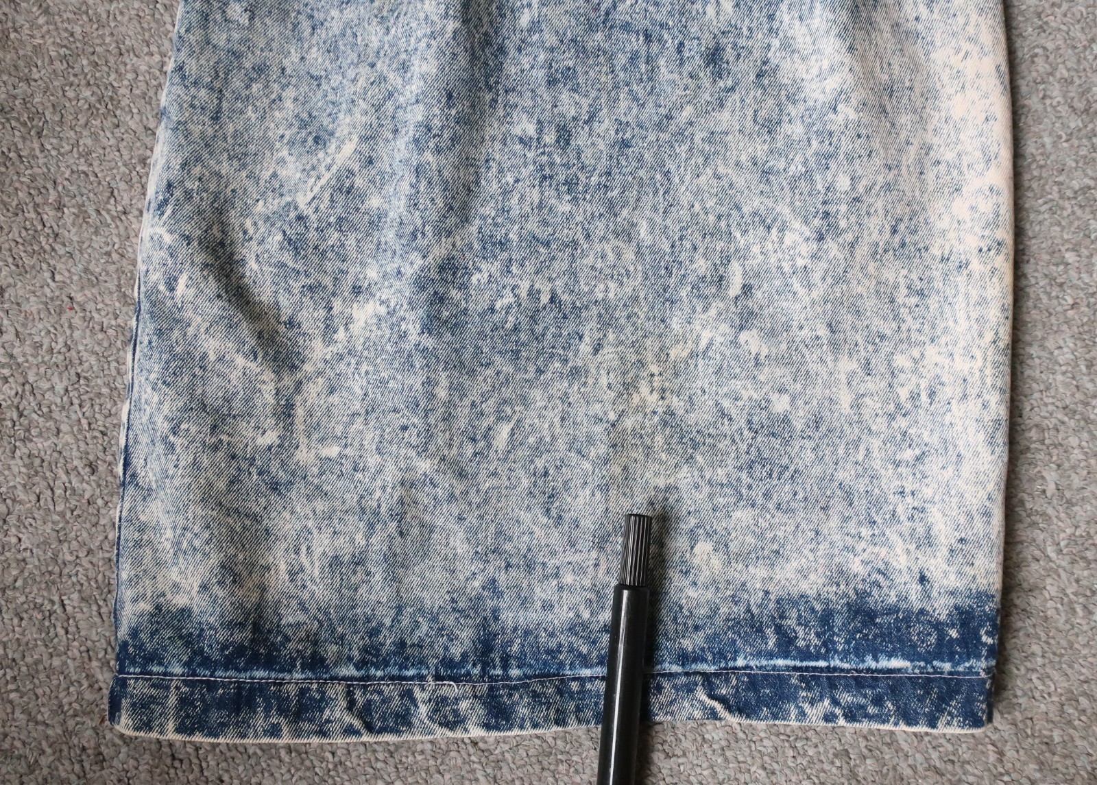 Vintage 1980s Acid Wash Fitted Denim Dress Open Back Size 9 S/M Paris Blues