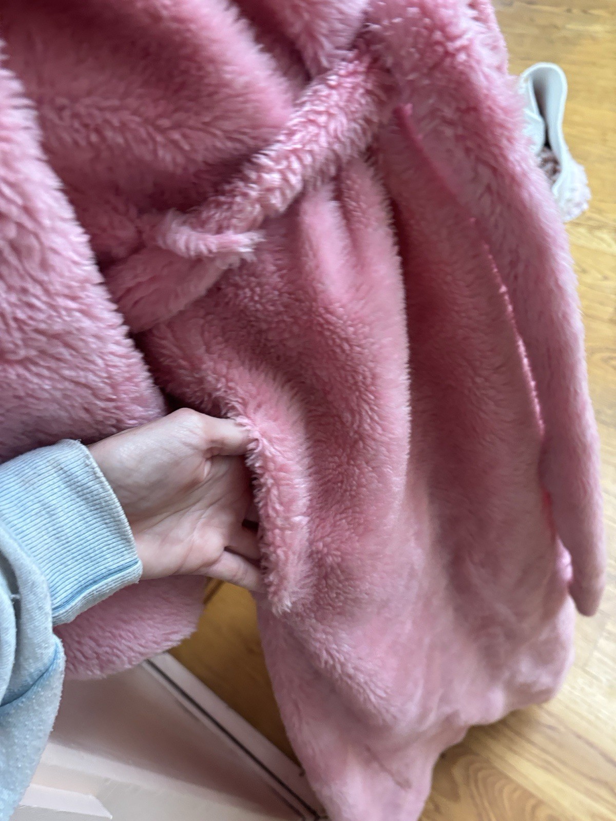 RHAPSODY BY GLAZIER Vintage Furry Robe Pink
