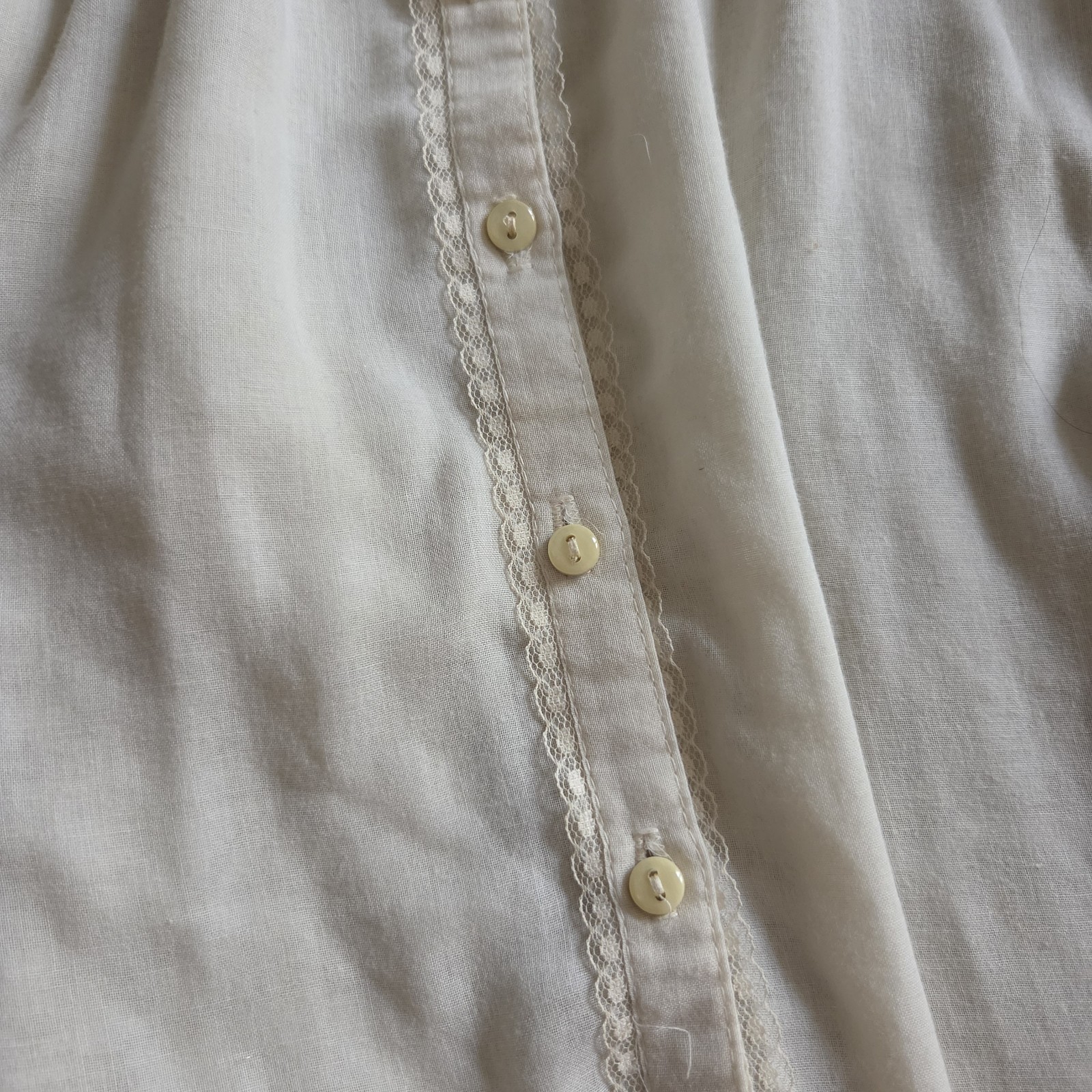 Jessica’s Gunnies Off White Lace Victorian Blouse Button Long Sleeve Size 9
