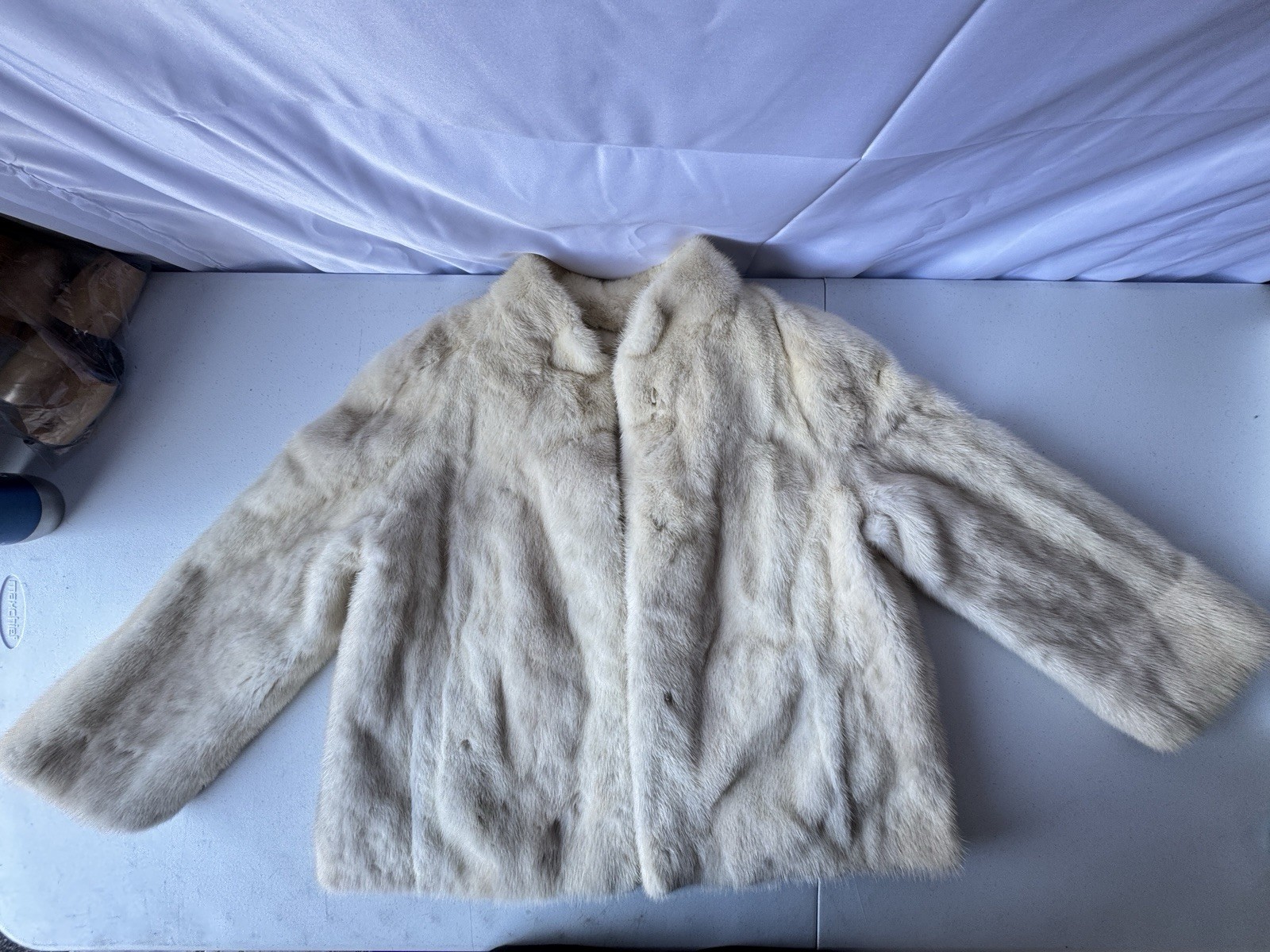 Vintage Evans Fur Coat Jacket Beige Soft Chic Chicago Paris Milan