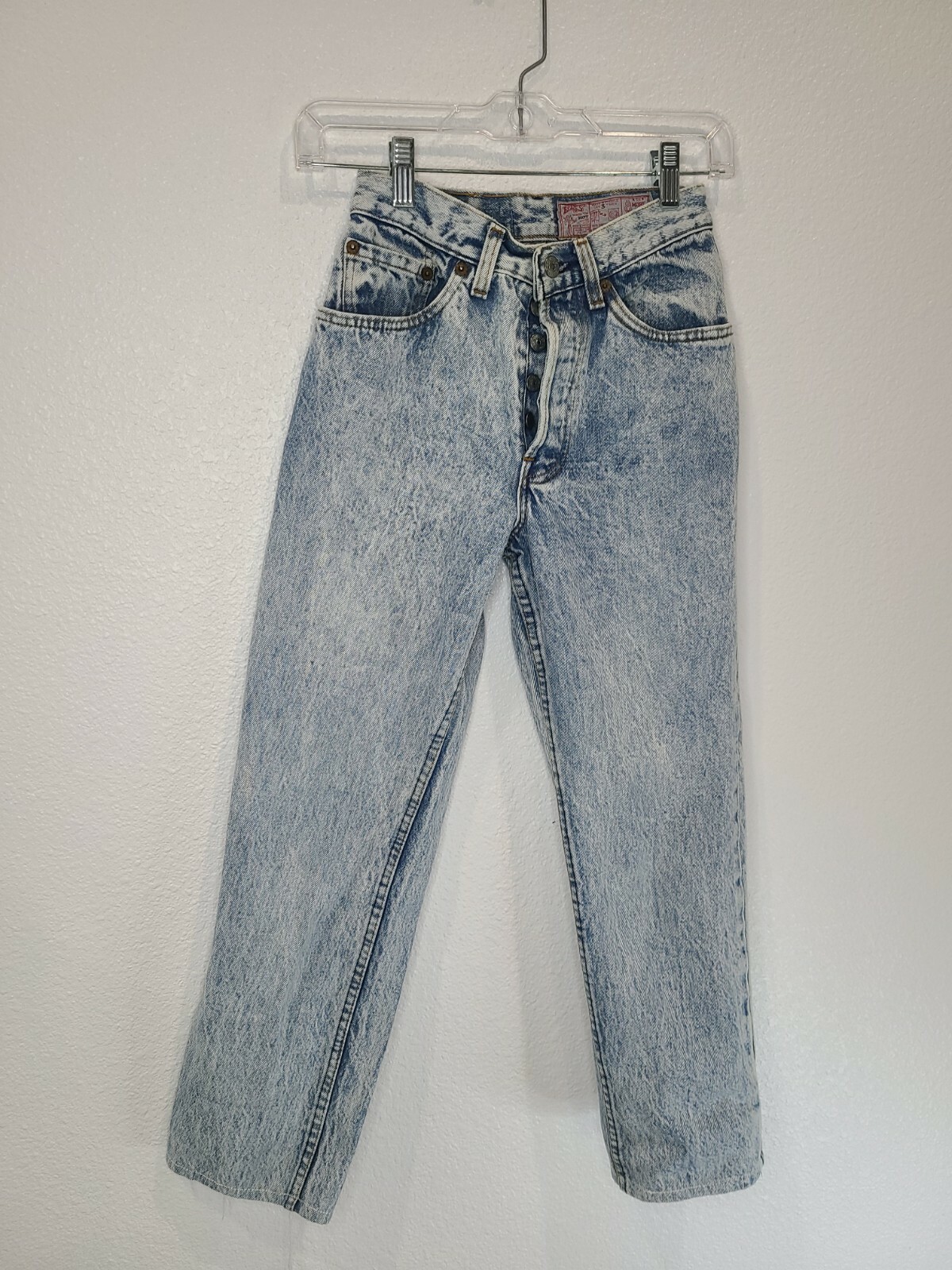Vintage Levi’s Jeans, Acid Wash, High Waisted, made in USA, tiny, 24″ button fly
