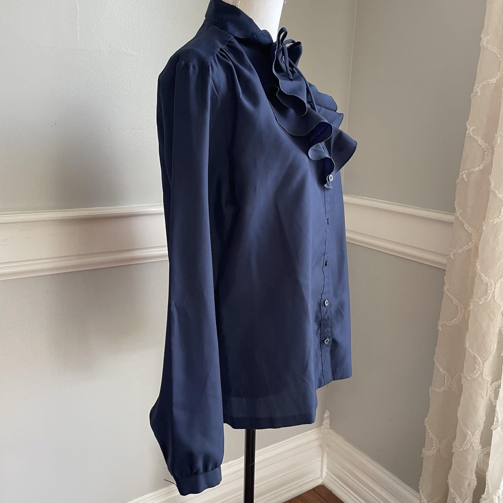 Vtg 60s Ship ’n Shore Navy Blouse Size 16 Detachable Ruffle Bow Tie Button Up