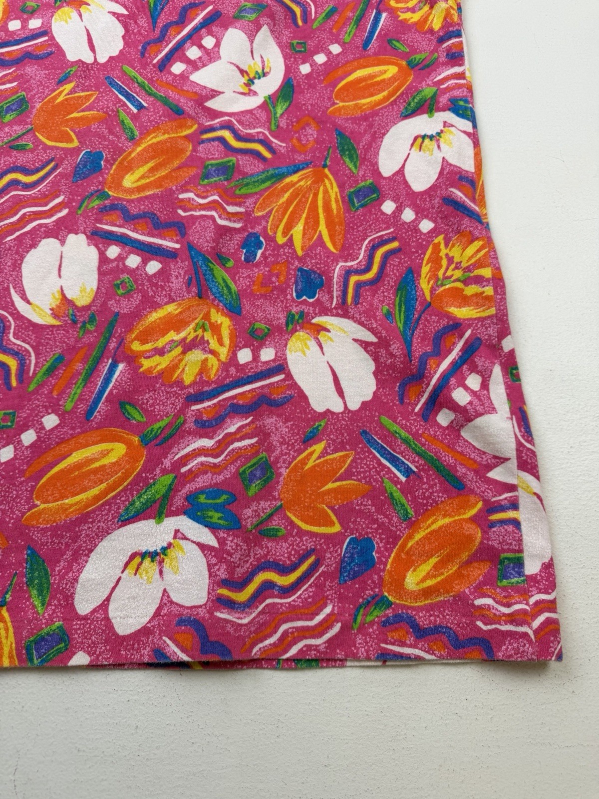 Vtg 80s/90s Pinwheels Colorful Neon Pink Floral Print Sleeveless Knit Top Sz L
