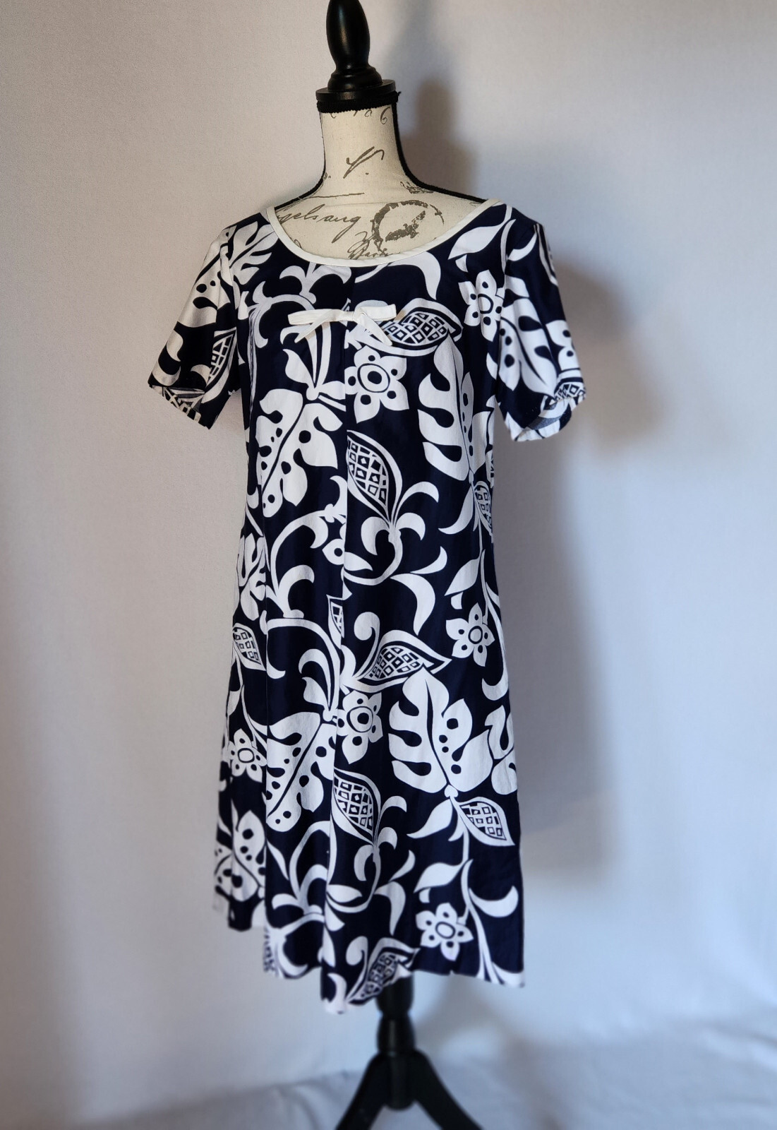 Vintage Mildred’s Of Hawaii Floral Dress Short Sleeve Pocket Blue White Sz.S