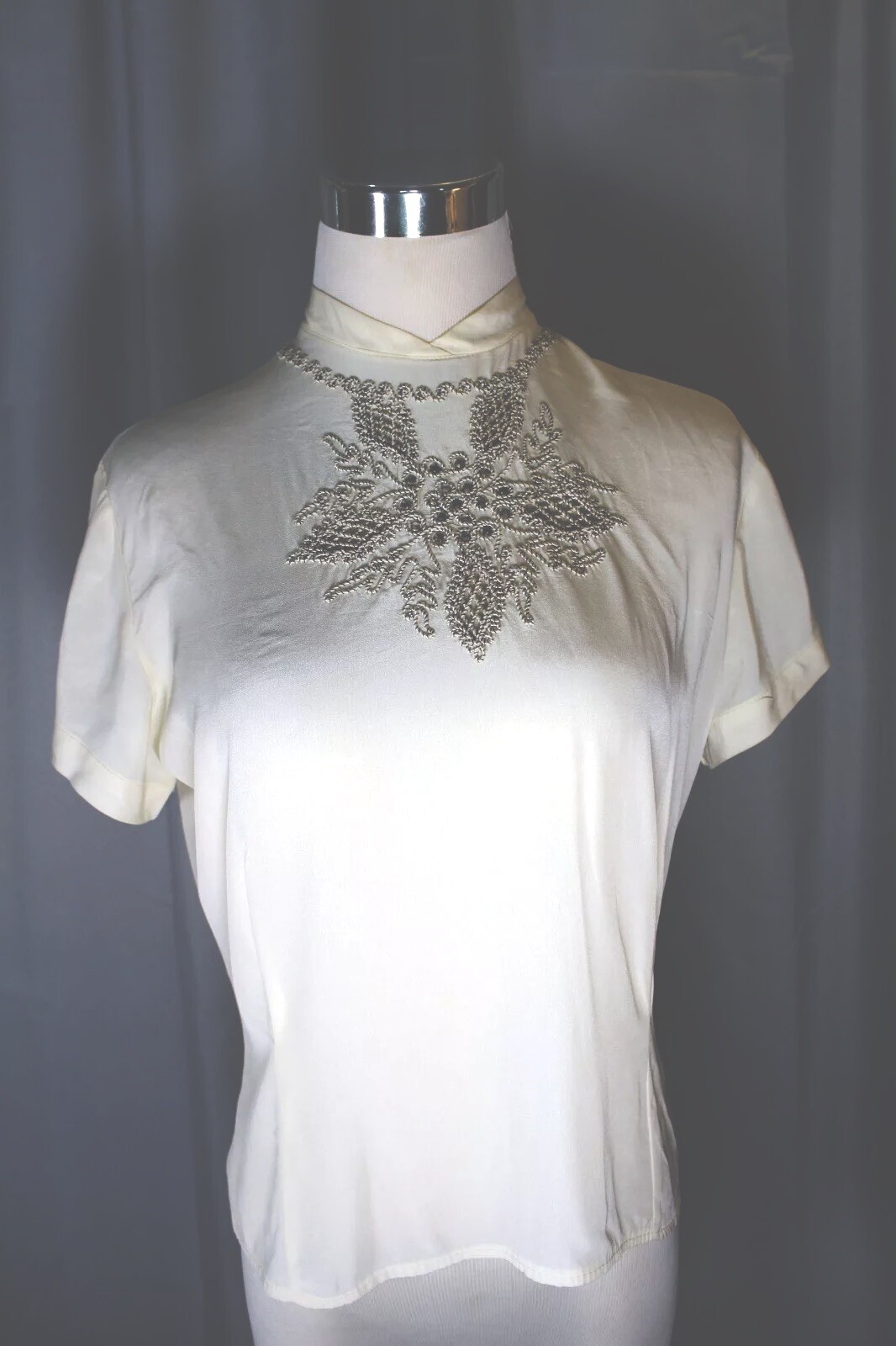 Woman’s Vintage 40’s Classic Buttercream Rayon Blouse by Sybil Stunning Details