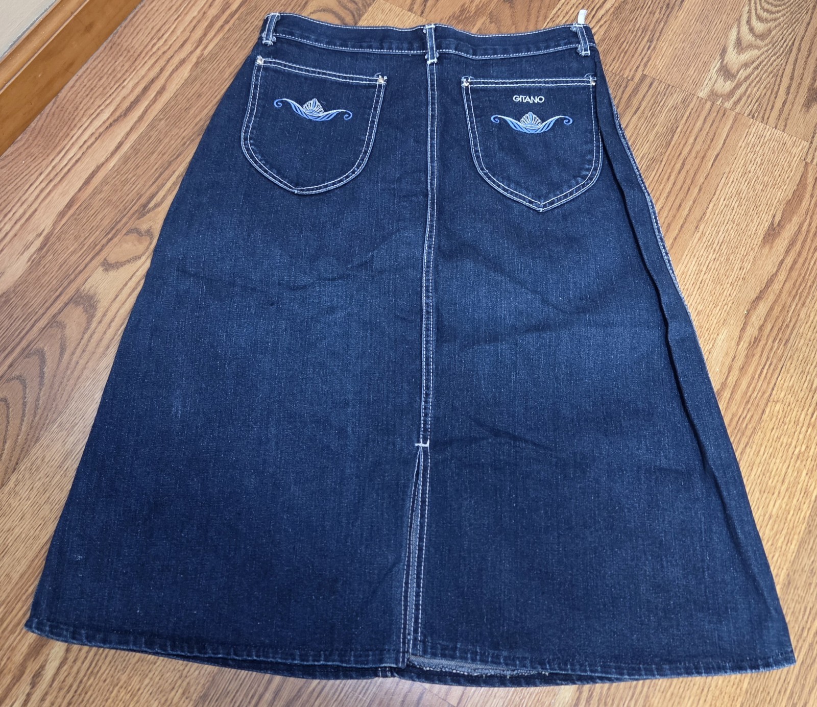 Vintage Gitano size 14 see measurements Denim White Stitching A Line Skirt 80’s
