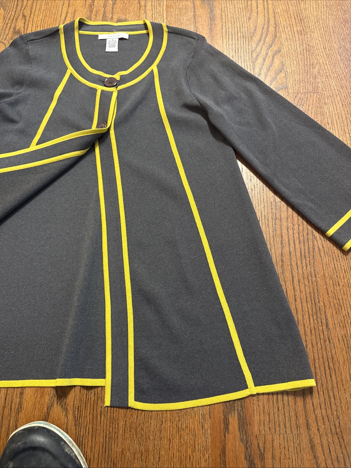 1960s Grace Mod Cardigan Retro Sweater In Grey And Mustard Size Medium EUC