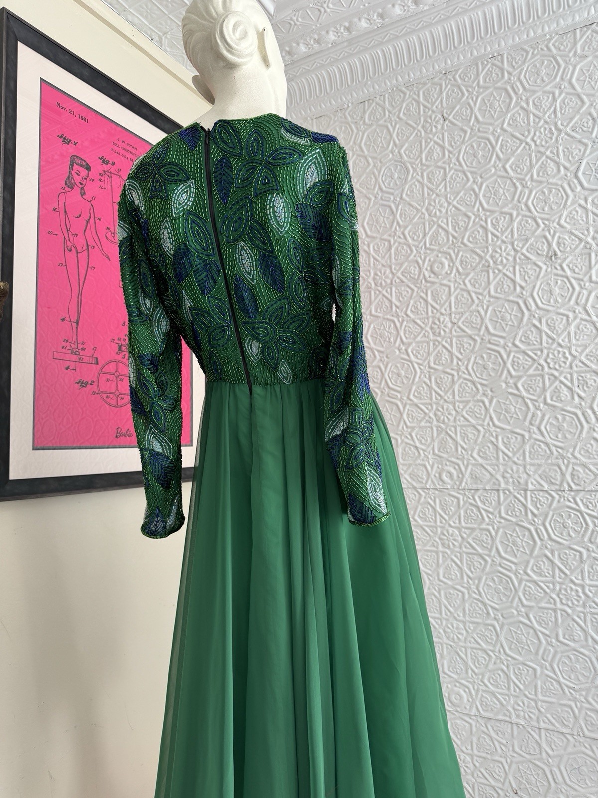 1980s Green Beaded Chiffon Cocktail Dress-Floral-Foliage-Glam-Hollywood-S/M