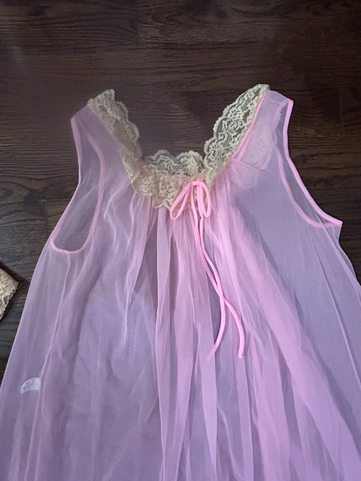Vintage Jenelle Of California Peignoir Chiffon Nightgown Robe Set Bright Pink