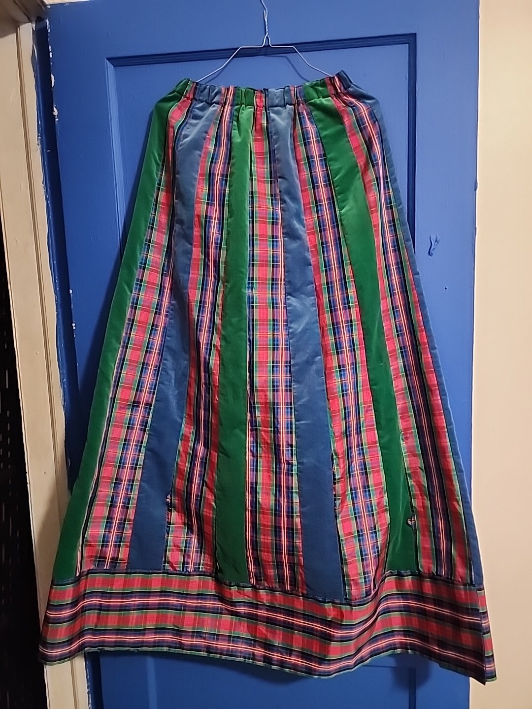 Vintage Mr. Hank USA Made Velvet Plaid Taffeta Green Red High Waist Skirt S
