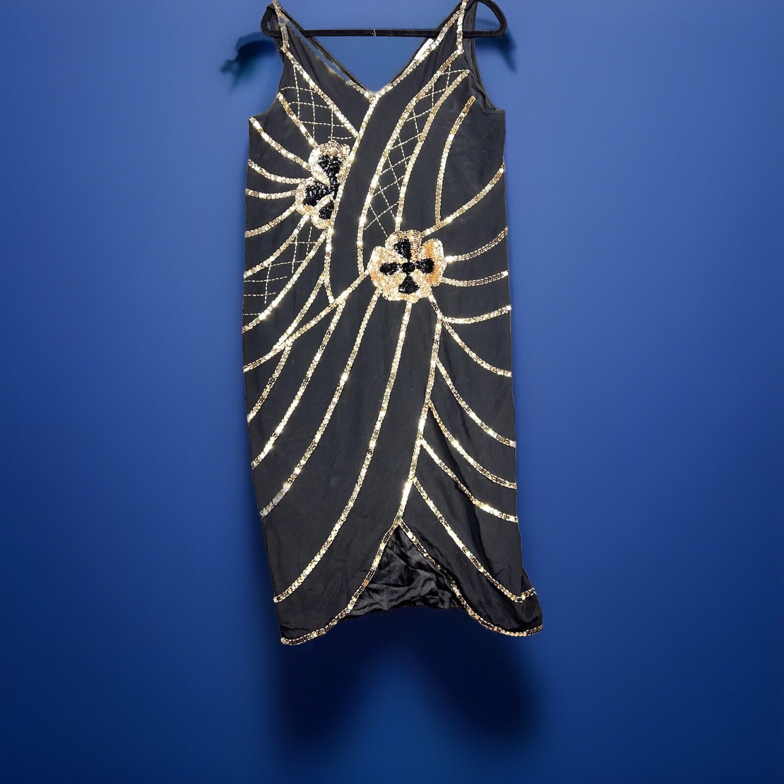 Sho Max 100% Silk Black Gold Sequin Dress Flower Design V Neck Women’s Large