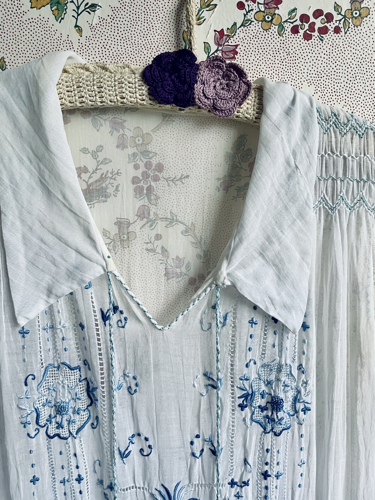 Vintage Dress Flapper 1920 White Cotton Voile Blue Embroidered Hungarian Peasant