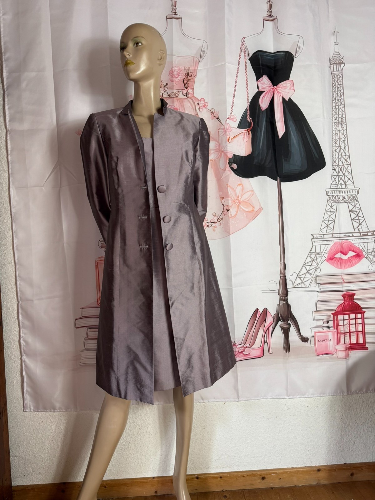 Mariposa silk ensemble dupion silk taupe silver dress frock coat size 38