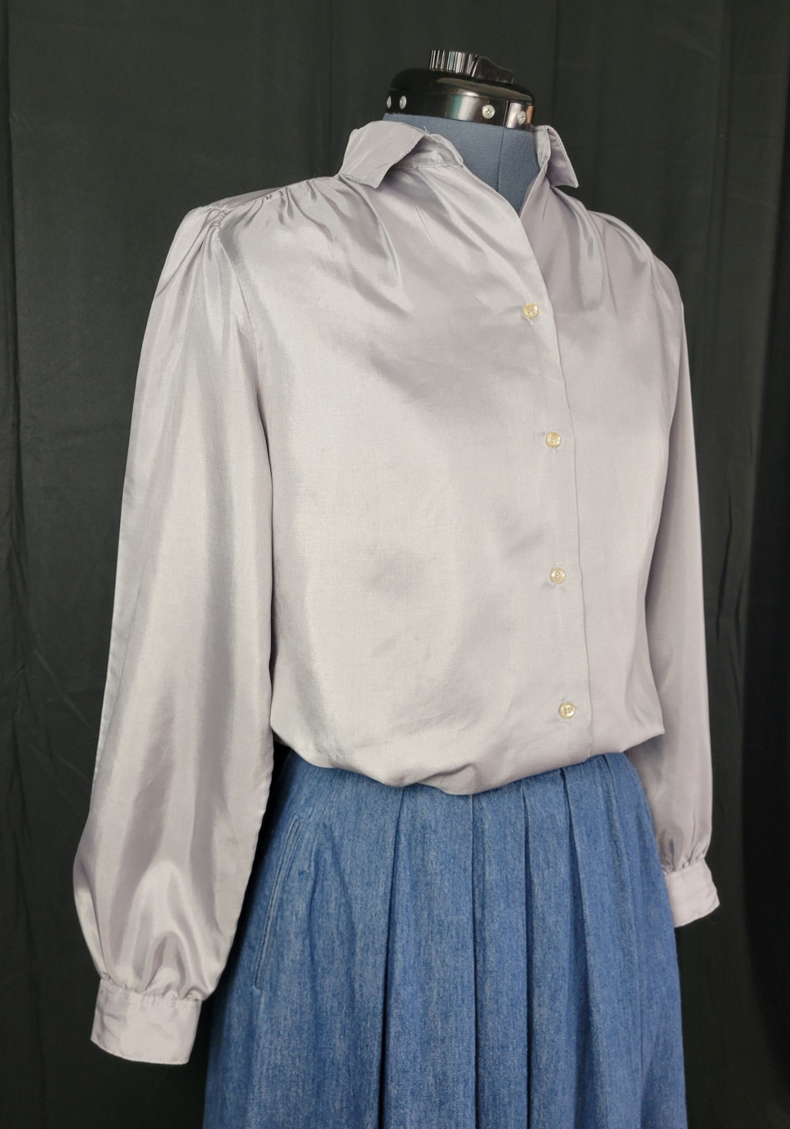 Vintage Stuart Lang Grey/Silver Long Sleeved Blouse Size 6
