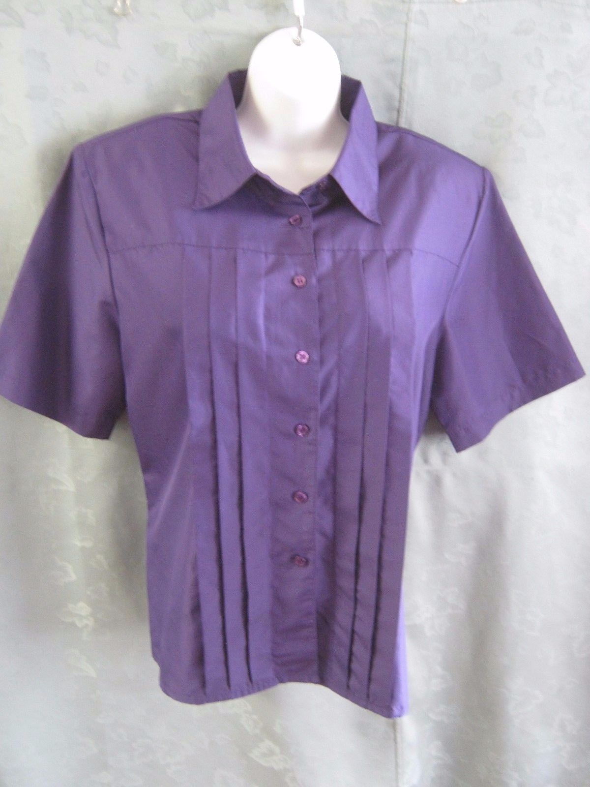 VTG Liz Baker Essentials Shirt Size 14 Pleated Front Top