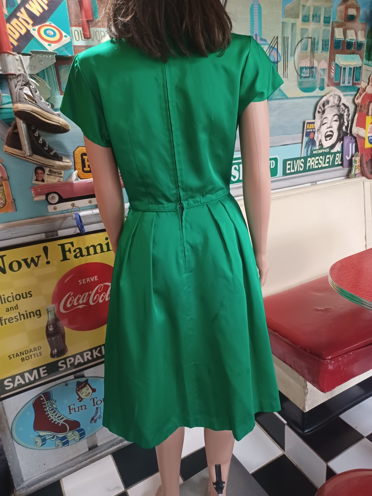 VTG Mid-century 40s 50s 60s Emerald Green Satin Cocktail Party Dress M Crinoline