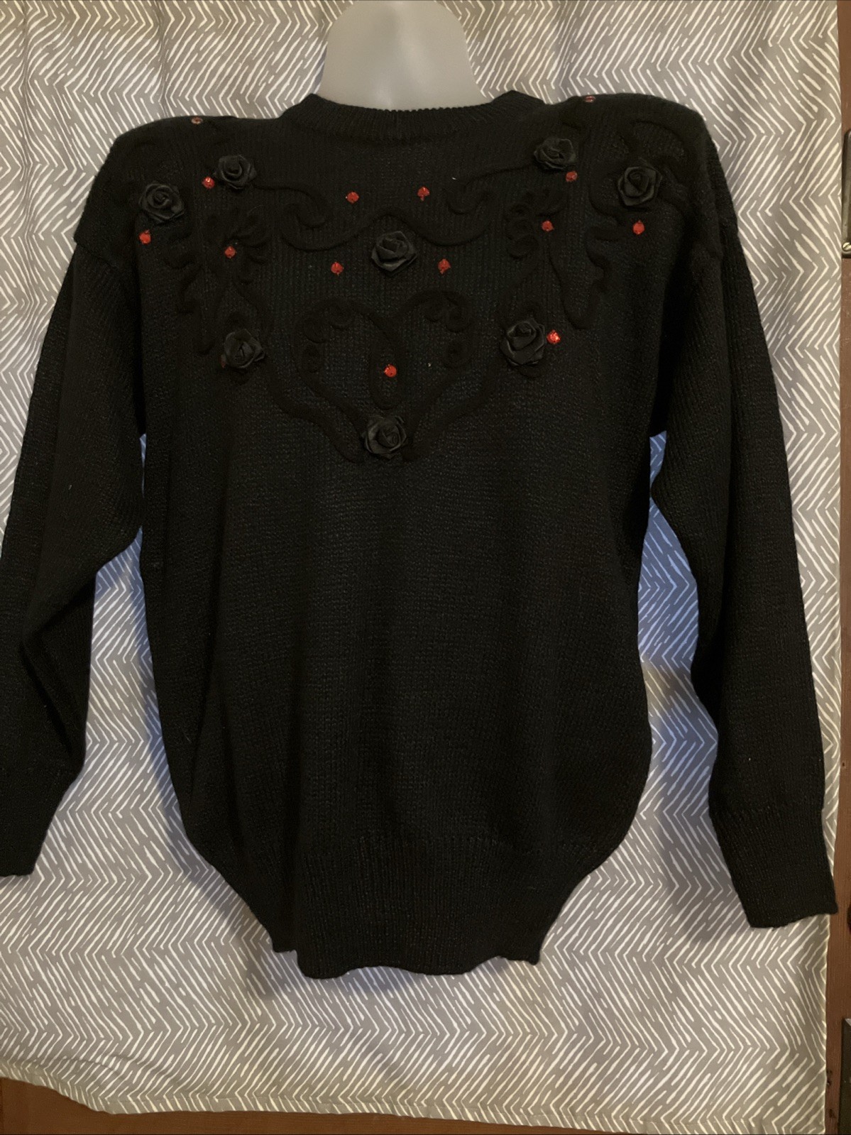 Anytime Glitz brand black pullover sweater red gems & roses M ramie acrylic