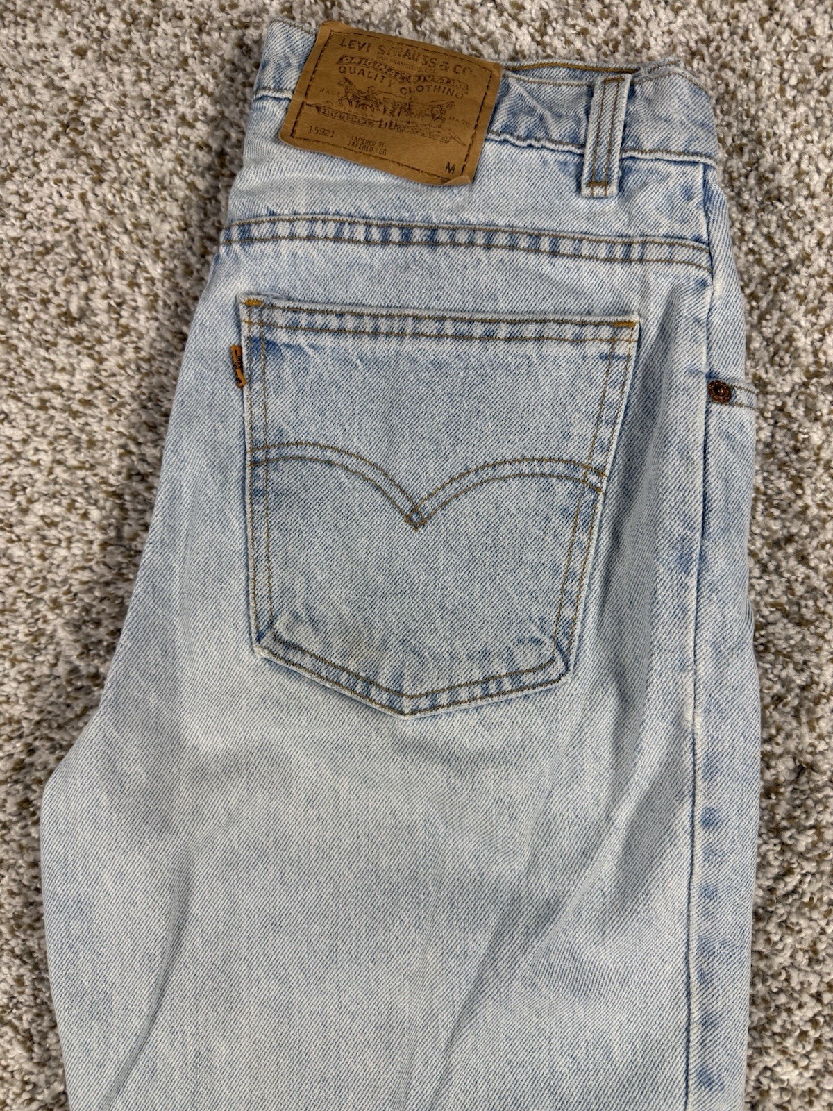 VINTAGE Levi’s 15921 Orange Tab Light Wash Tapered Fit High Rise Jeans Women’s M