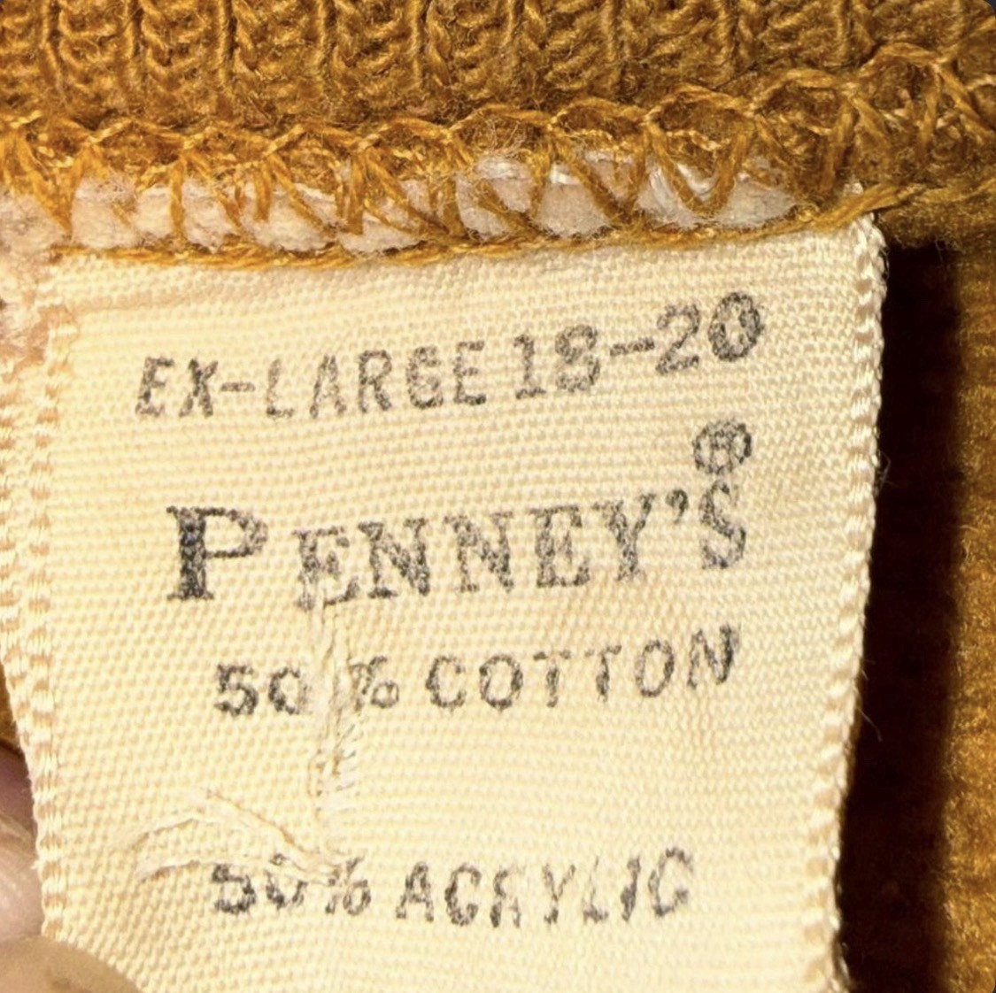 Vintage 1970s J.C. Penney’s Cotton Blend Mustard Yellow Short Sleeve Sweater M