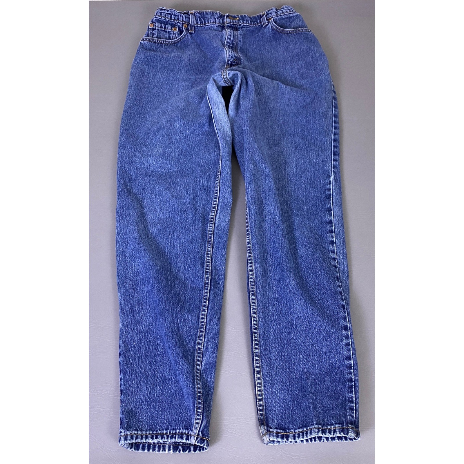 Vintage Levis 550 Relaxed Fit Tapered Leg Jeans Womens 16 Reg Blue Made in USA