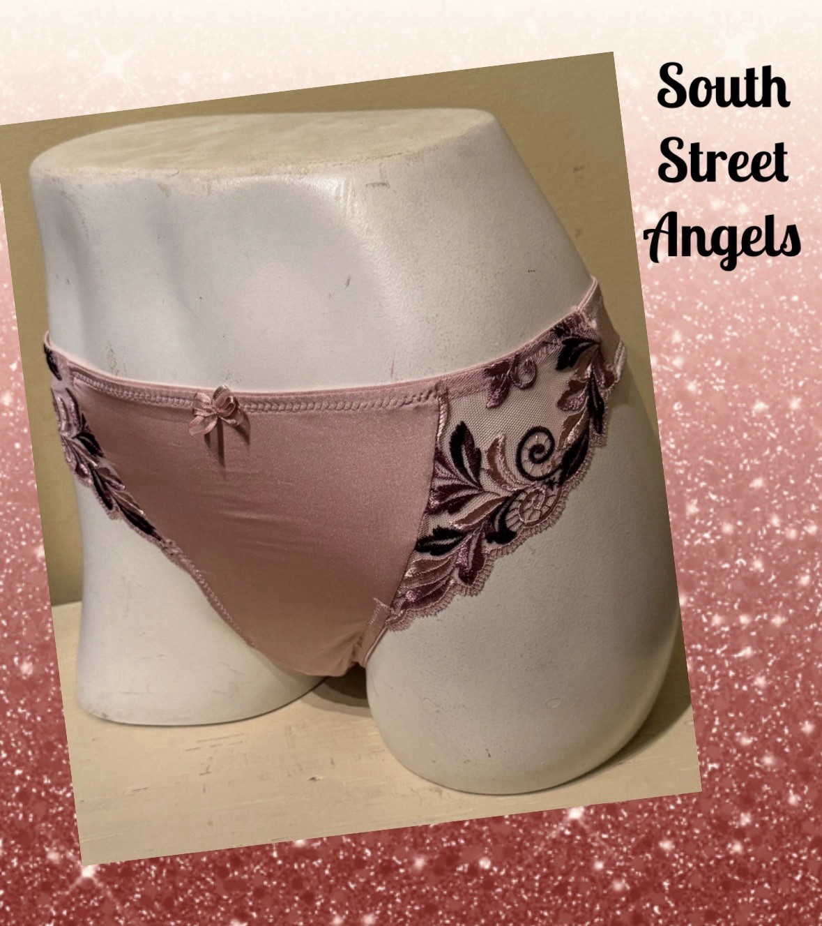 VINTAGE SOMA ~ VINTAGE PINK / MARSALA ~ SENSUOUS LACE THONG PANTIES ~ MEDIUM