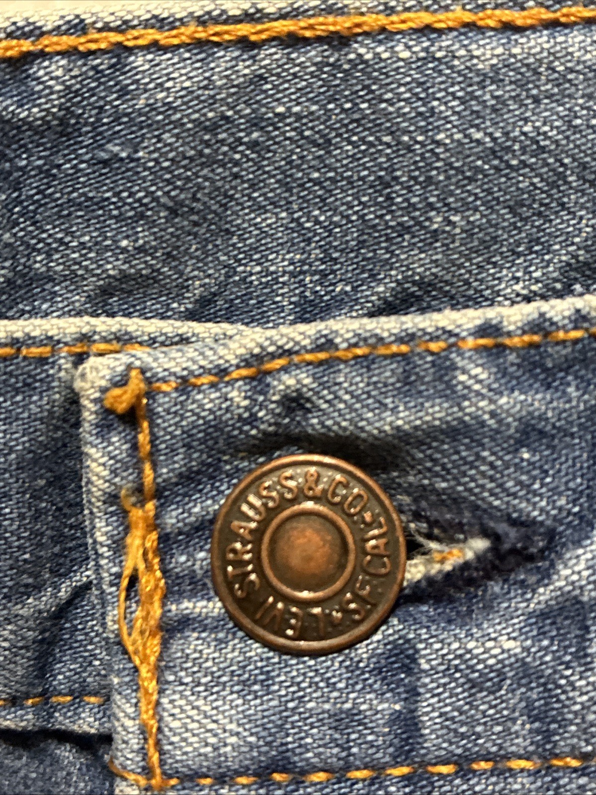 Vintage 70s Levi’s Jeans Women’s Wide Leg 26×27 Petite High Waist