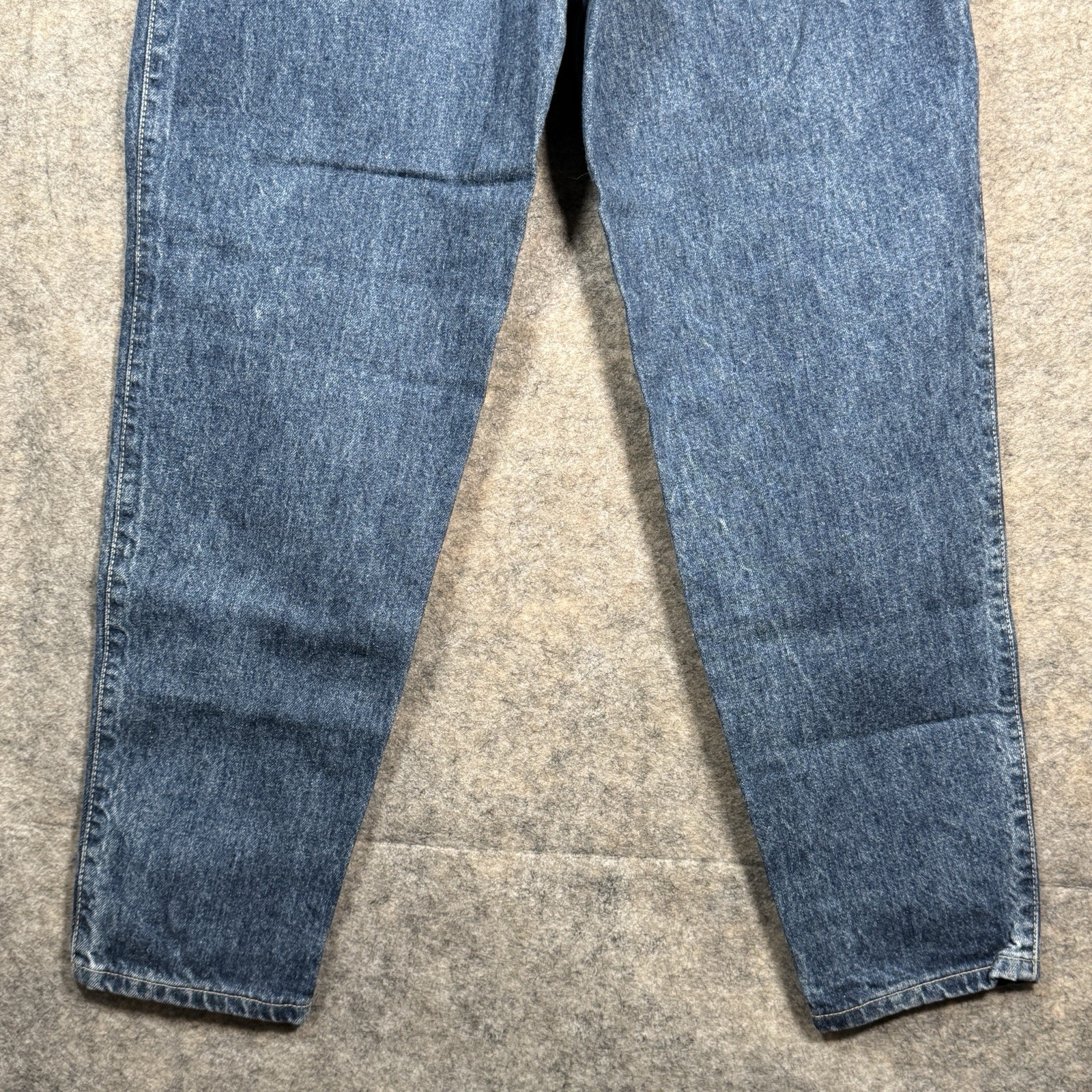 Vintage 90s Womens Levis Jeans Size 10 26×30 Relaxed Fit Tapered Leg Made In Usa
