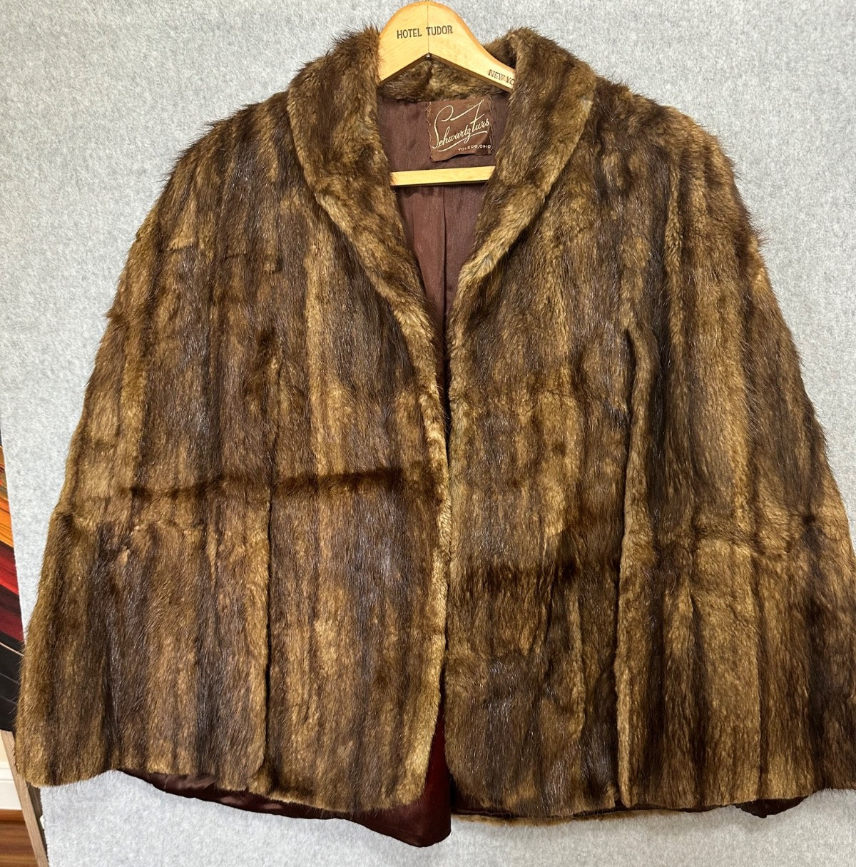Rare Vintage Beaver Fur Swing Coat (NO SLEEVES) From Schwartz Furs Toledo, Ohio