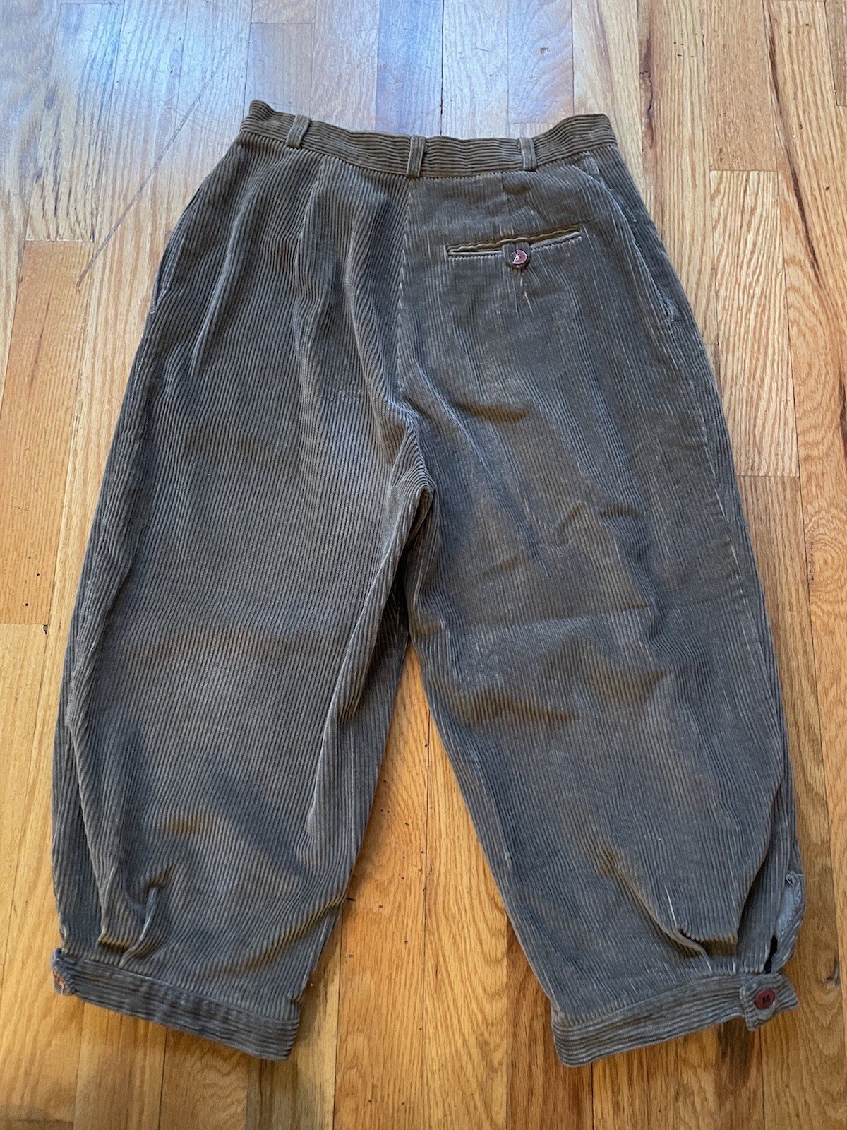 Vintage Happy Legs peddle pusher pants corduroy grey/brown 24”