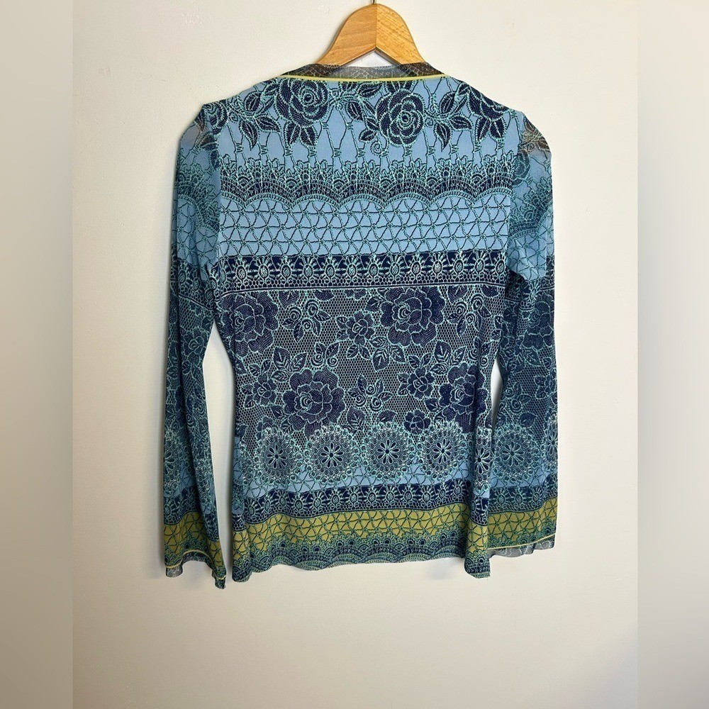 Anac by Kimi Vtg Y2K Top Blouse Sheer Bee fabric Size M Long Sleeve Artsy