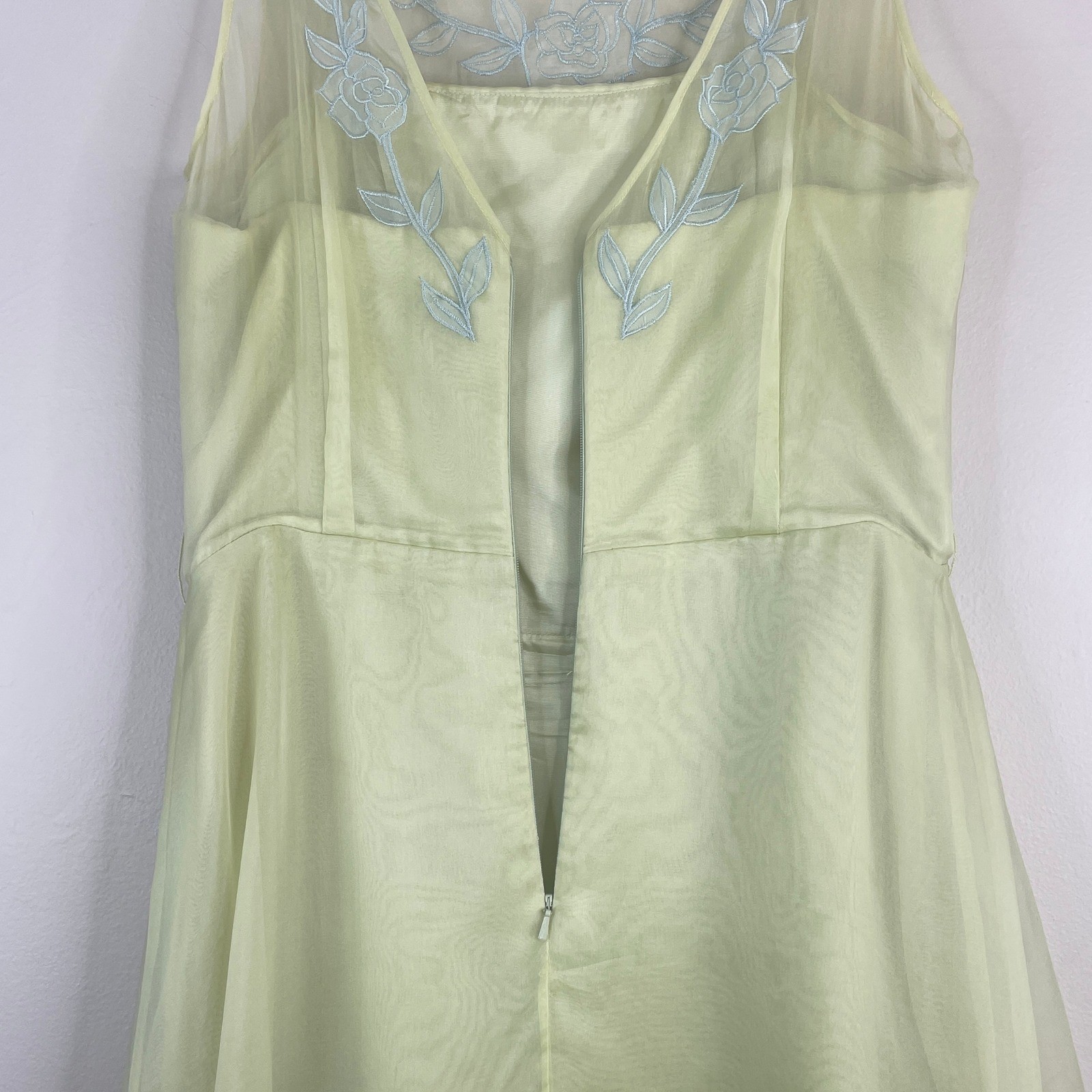 Vintage Watters & Watters Silk Tea Party Dress 10 Ethereal Embroidered Cocktail
