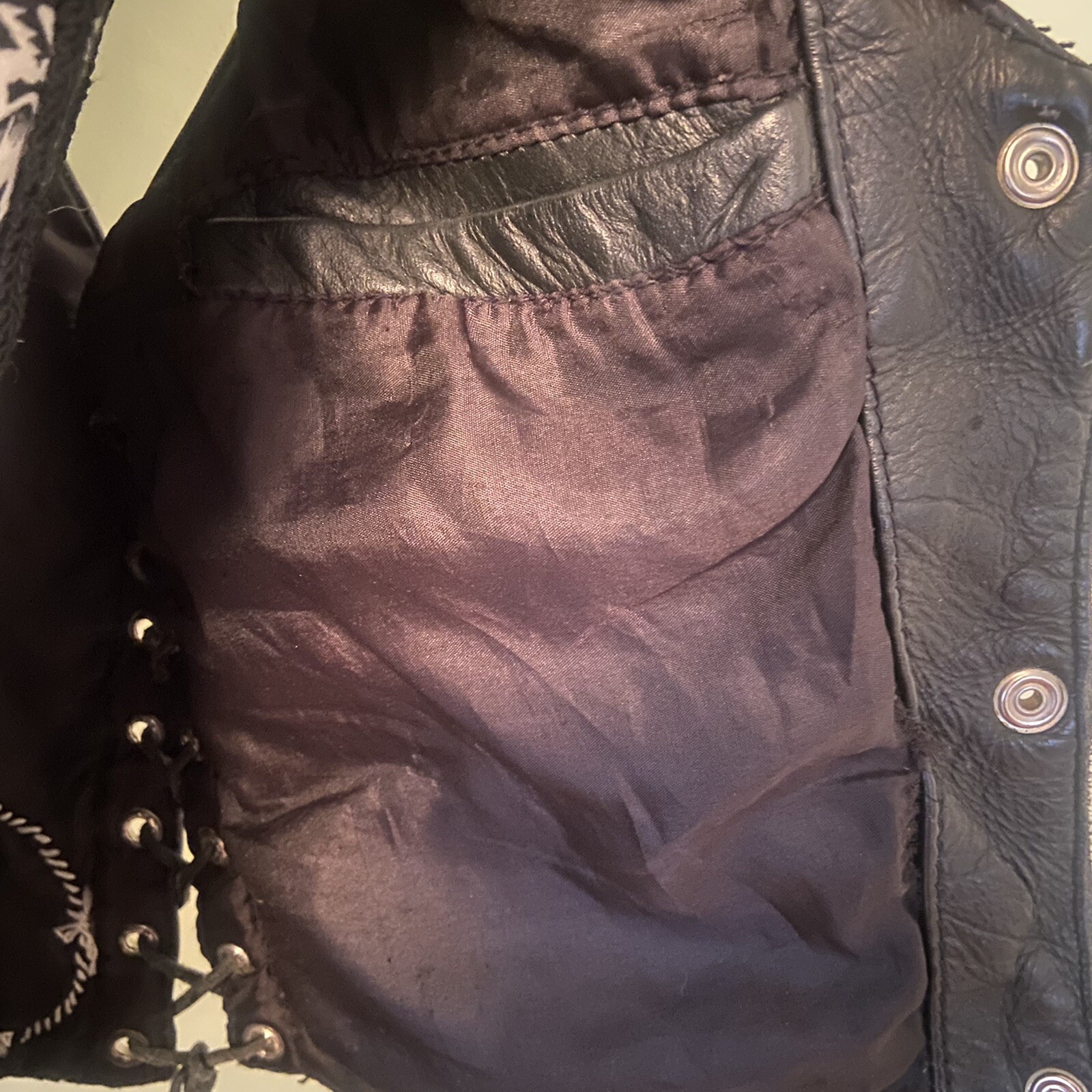 Womens Vintage Leather Biker Vest S, black, snap buttons