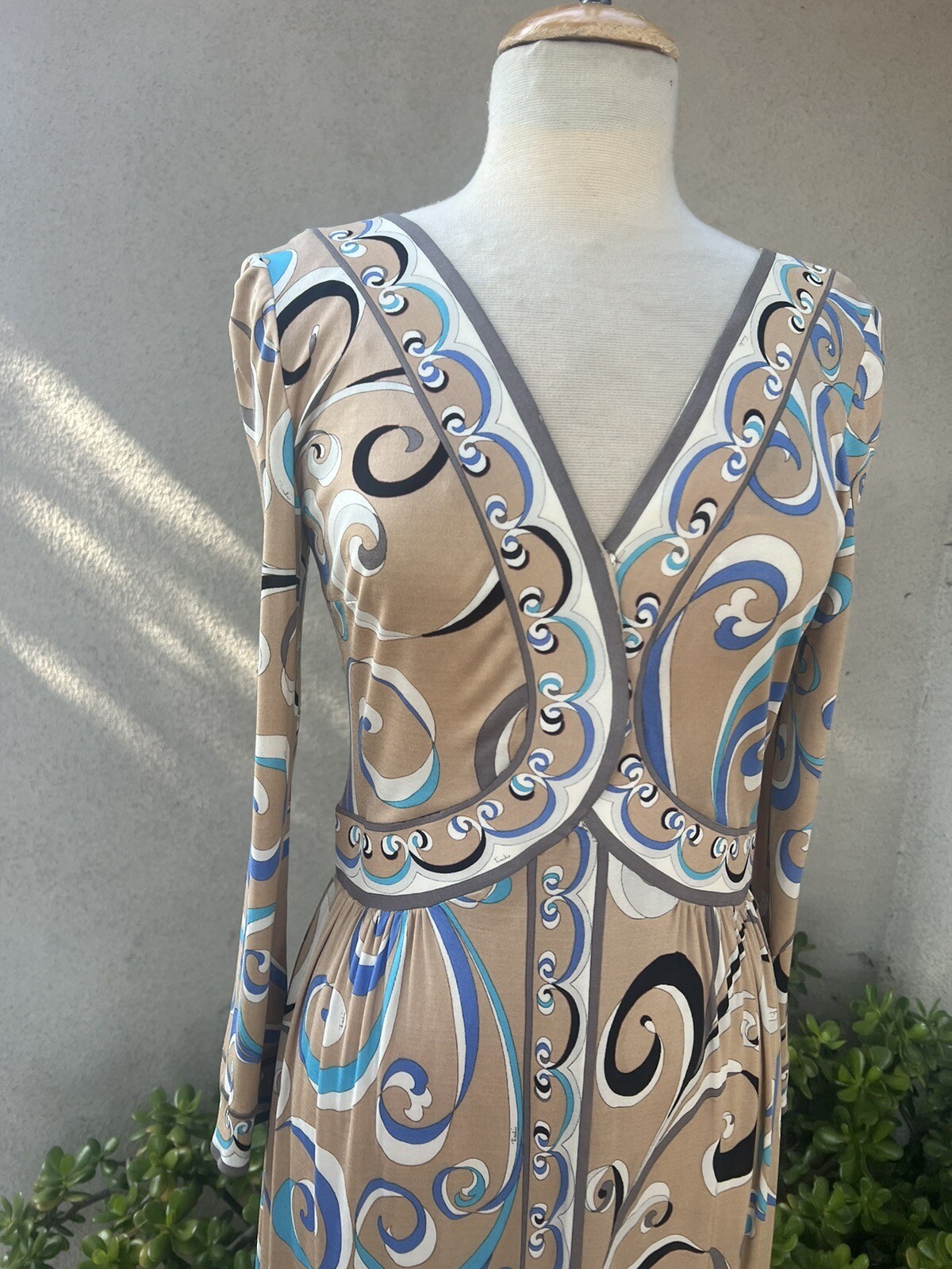 Vintage Modern 70s Emilio Pucci Maxi Dress Beige Blue Silk Polyester Sz small