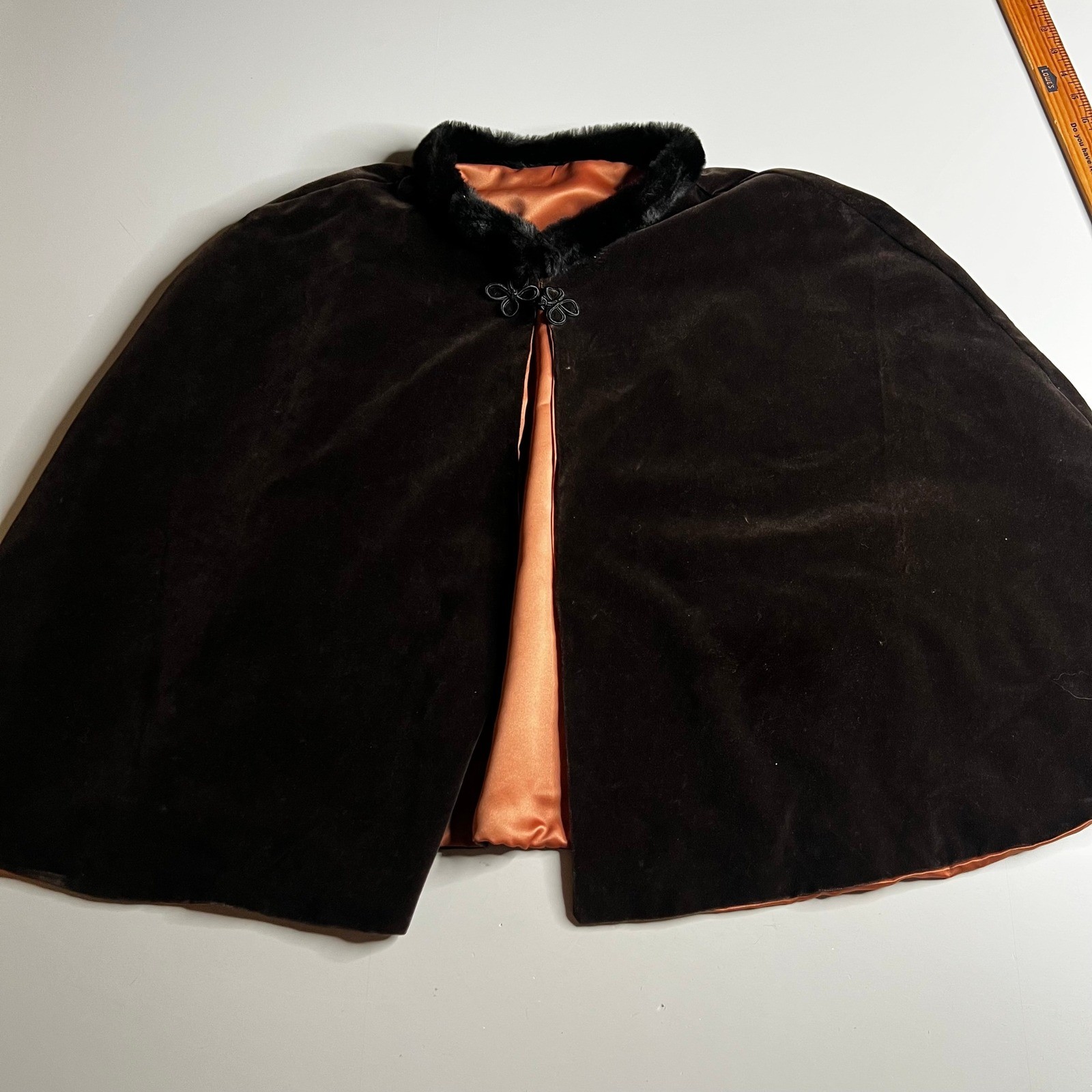 Vintage Brown Velvet Evening Cape Faux Fur Collar Frog Closure 1950s 1960s Wrap