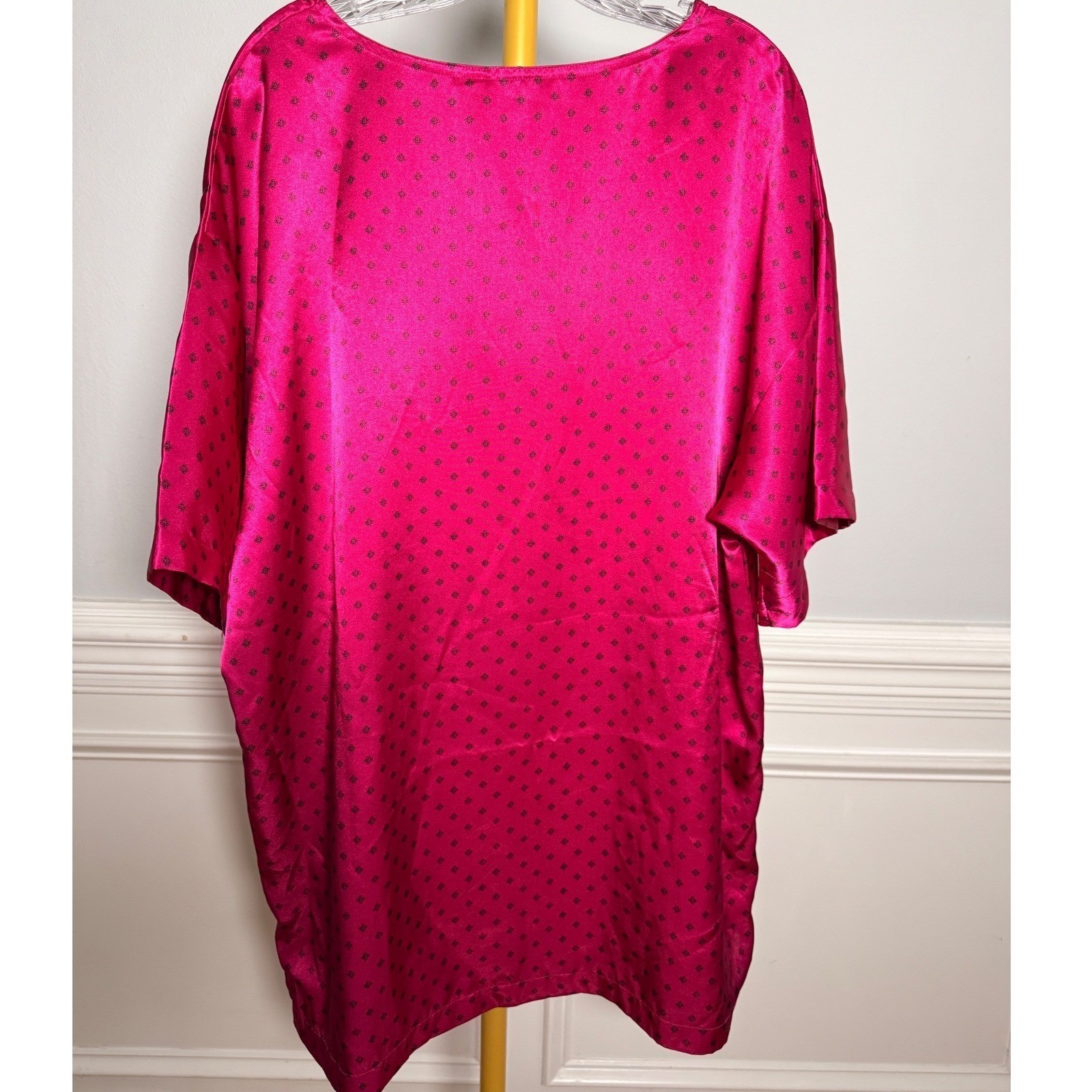 Victoria’s Secret Nightshirt Womens L Pink Satin Gold Label Vintage Sleepwear