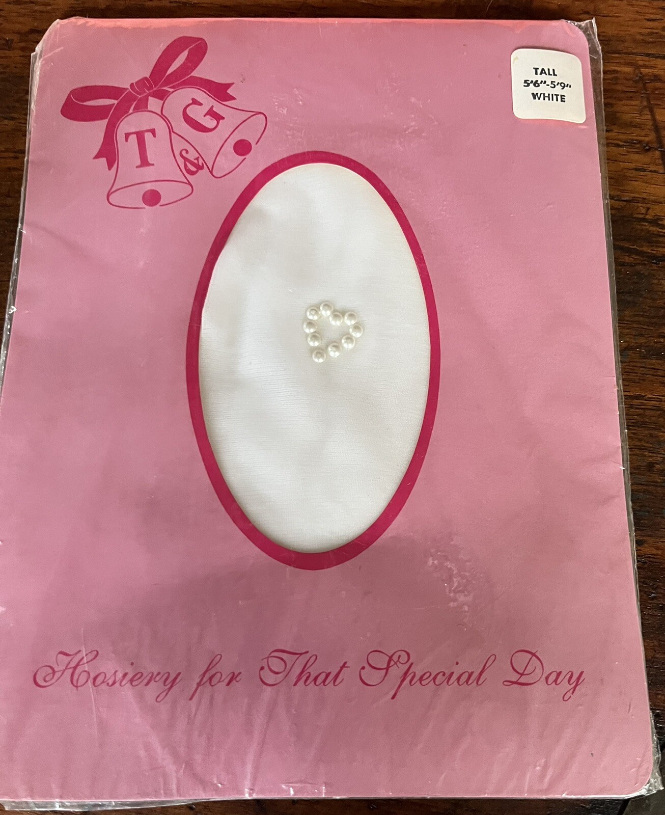 Vintage New T & G bridal White Pearl Heart stockings, Pantyhose Size tall.