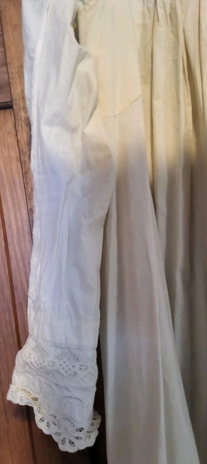 1900s Edwardian May C. Wright Ivory 100% Cotton Night Gown Crochet Long Sleeve